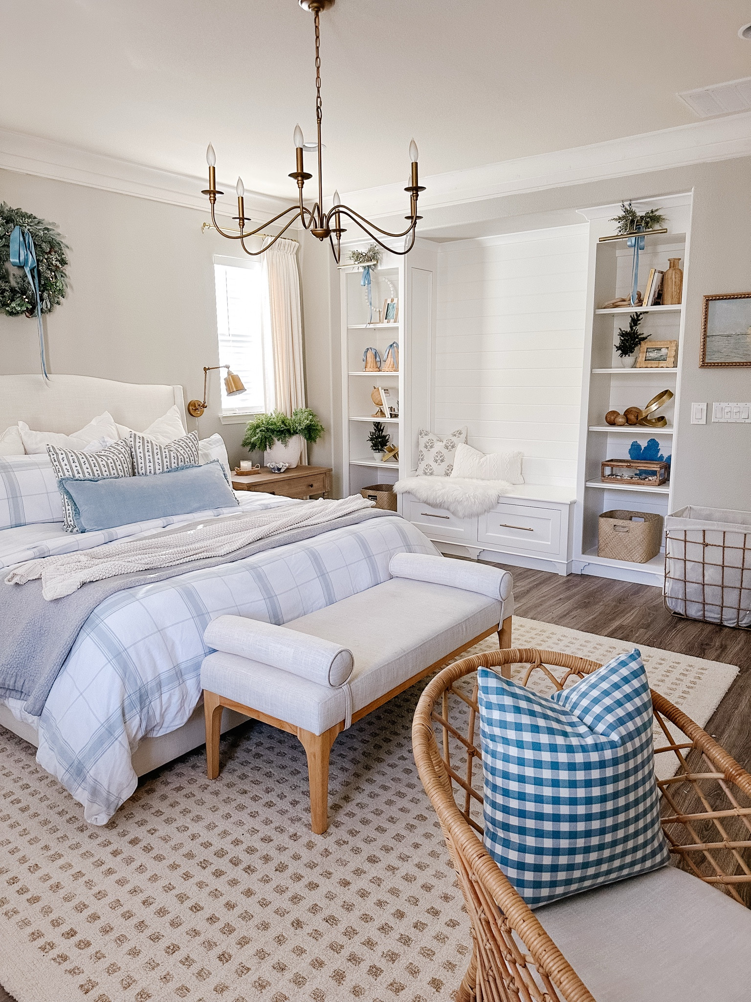 Planning on sharing more photos of Christmas around our home. Reels are fun but photos really capture the spaces better in my opinion. 

#LTKSeasonal #LTKHoliday #LTKHome