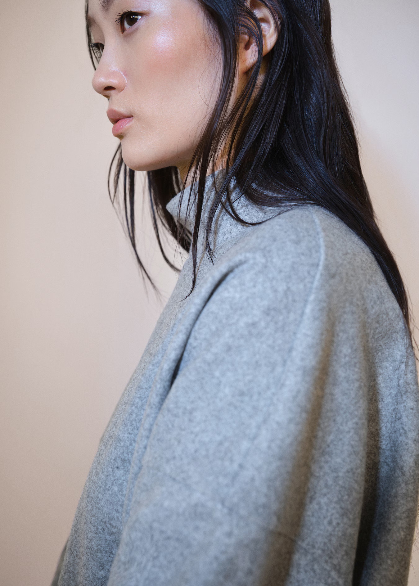 Turtleneck plush sweatshirt - Women | MANGO USA | Mango (US/MX/AU)