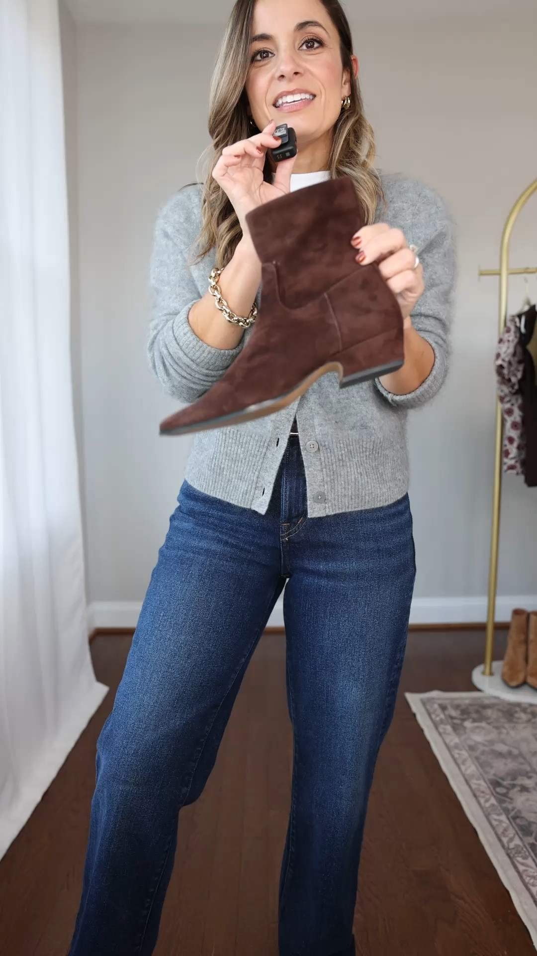 Taking a look back at my most worn wardrobe staples from last year to help you build a good foundation for your wardrobe this year! 

These were my most worn shoes last year that I plan to take into this season as well! 

Sam Edelman Ballet Flats: true to size 
Jeans: 24 short (10” rise, 28” inseam)
T-Shirt: petite xs 
Sweater: xs in speckled beige 
Jacket: xxs (runs large) 

Gola Elan Sneakers: true to size 
Jeans: petite 24 (10 3/8” rise, 28” inseam) 
Sweater: xxs 
Jacket: xxs 

Steve Madden Dusty Boots: size up 1/2 size 
Jeans: petite 24 (10 3/8” rise, 28” inseam) 
Cardigan: xs 

Sam Edelman Sylvia Boots: true to size 
Dress: petite xxs

#LTKPetite