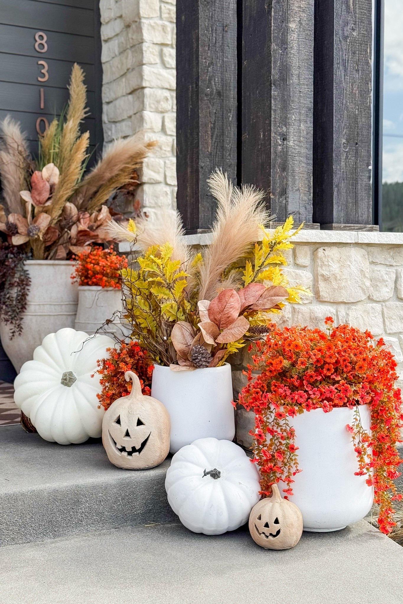 Fall front porch favorites from last year!

Fall, fall home, fall home decor, fall front porch, pumpkins, fall florals, planters, front porch styling, seasonal front porch

#LTKdayinmylife #LTKSeasonal #LTKHome