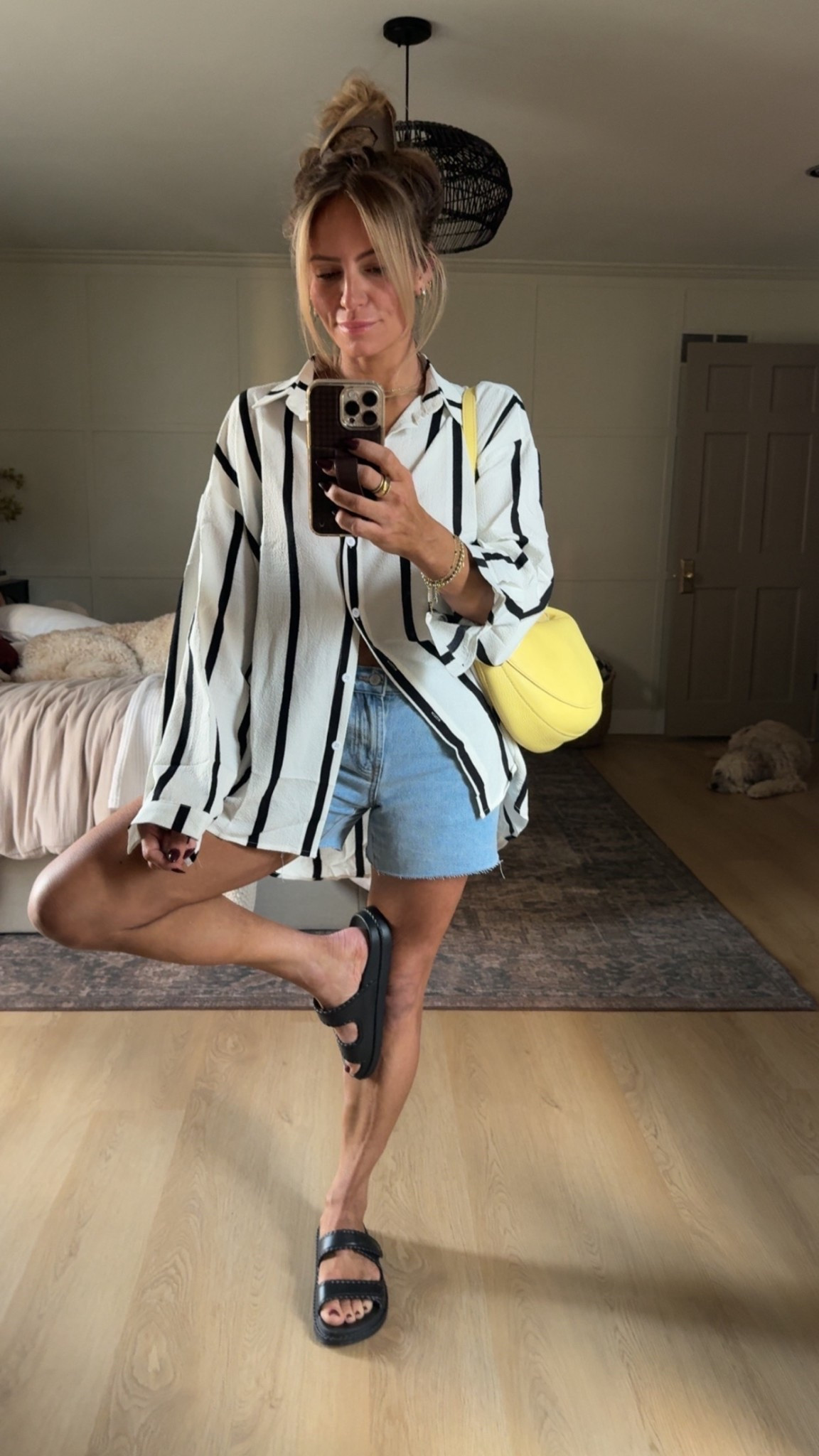 When it’s finally 70 degrees in Illinois we wear shorts. 

Top: large 
Shorts: 25 

#LTKootd #LTKOver40