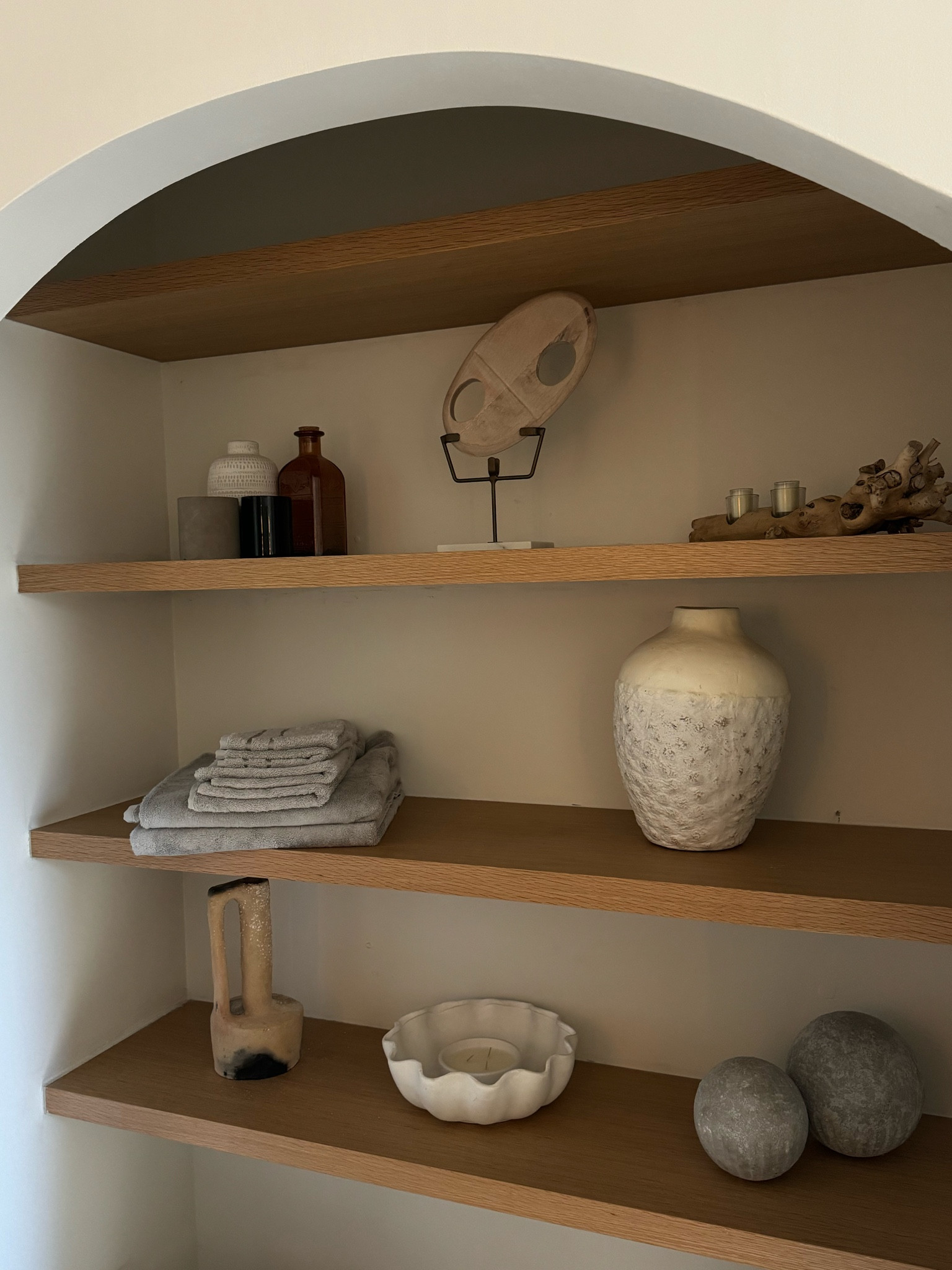My favorite towels, made from bamboo. Code: MadisonM30 @cariloha #livecariloha