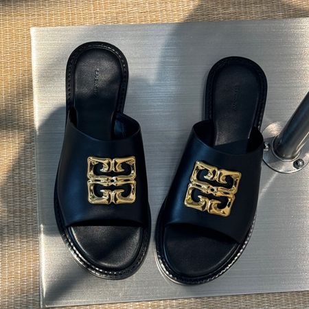 Givenchy splurge! Love that the toe is surrounded by leather. 

#Givenchysandals
#summersandals
#leatherflats

#LTKSeasonal #LTKStyleTip #LTKShoeCrush