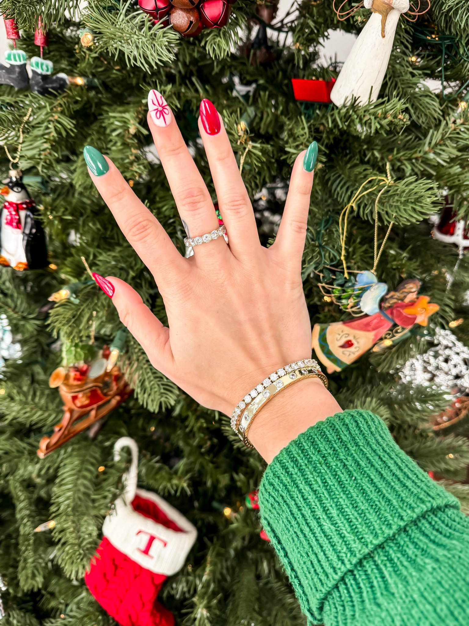 Jewelry Discount Code: EMILYT

Christmas nails, jewelry, Melinda Maria jewelry, Melinda Maria, gold jewelry, rings, bracelets, Christmas presents, & Christmas tree 

#LTKGiftGuide #LTKHoliday