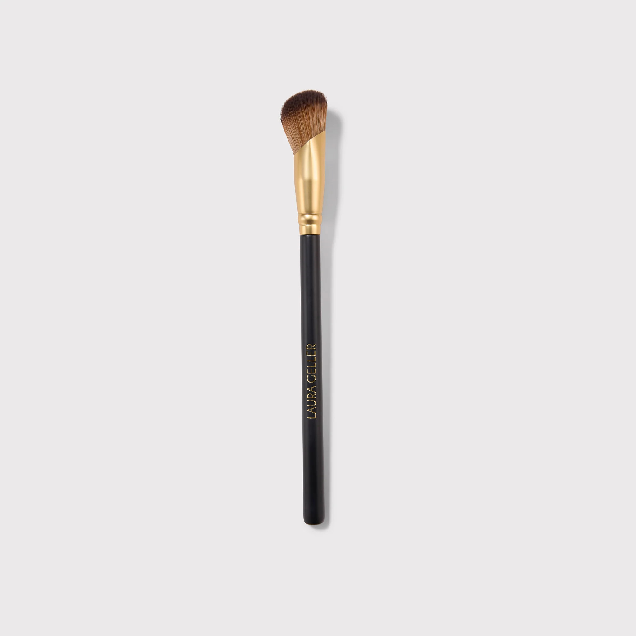 Angled Precision Concealer Brush | Laura Geller