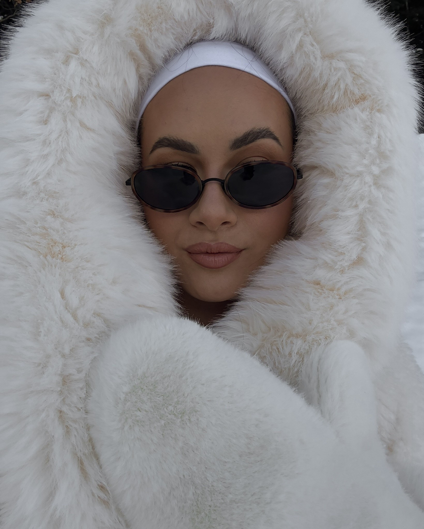 Sharing one of my favorite hooded coats for winter - it’s so cozy and perfect for a snow day! 

#LTKSeasonal #LTKootd #LTKFindsUnder100