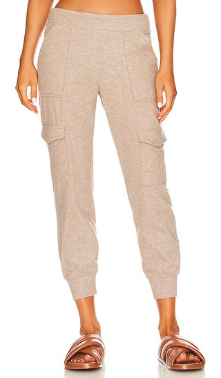 Norwood Fleece Joggers in Heather Toast | Revolve Clothing (Global)