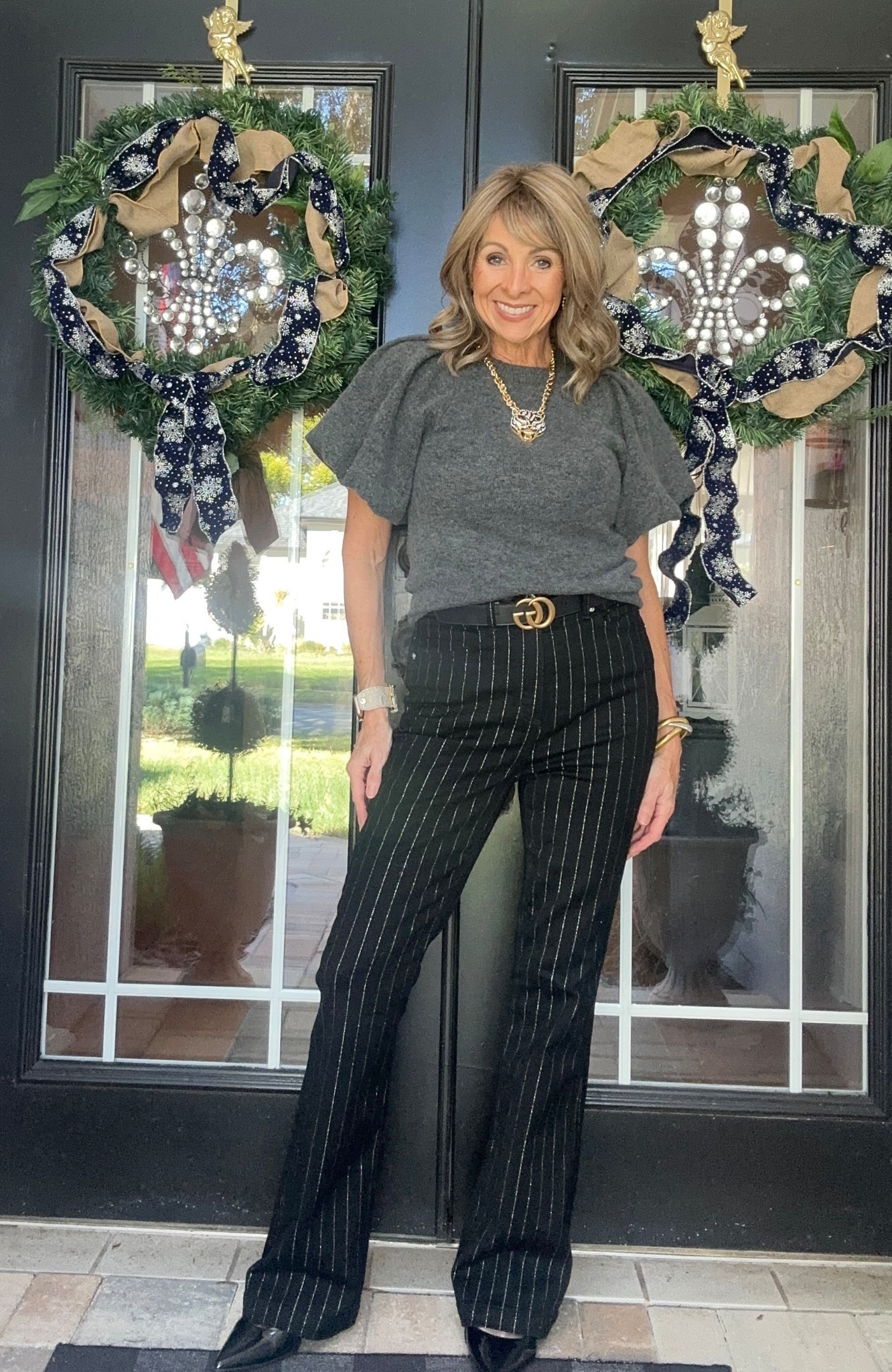 These jeans are 55% off plus an extra 15% and free shipping! 

#LTKSaleAlert #LTKOver40 #LTKFindsUnder50