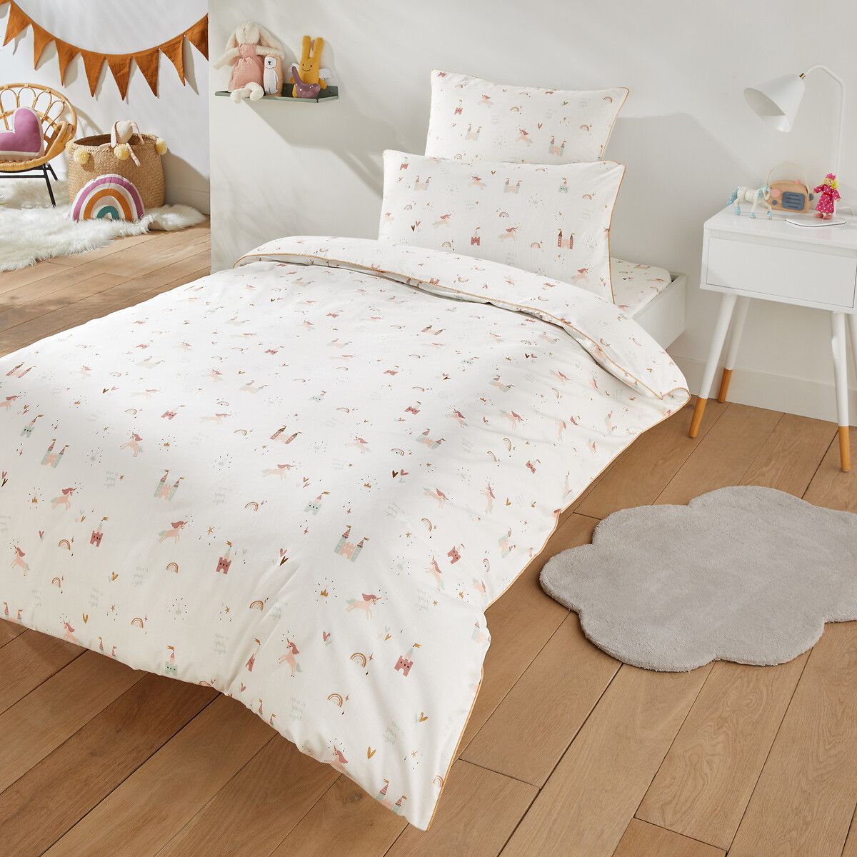 Unicorn Castle 100% Cotton Duvet Cover | La Redoute (UK)