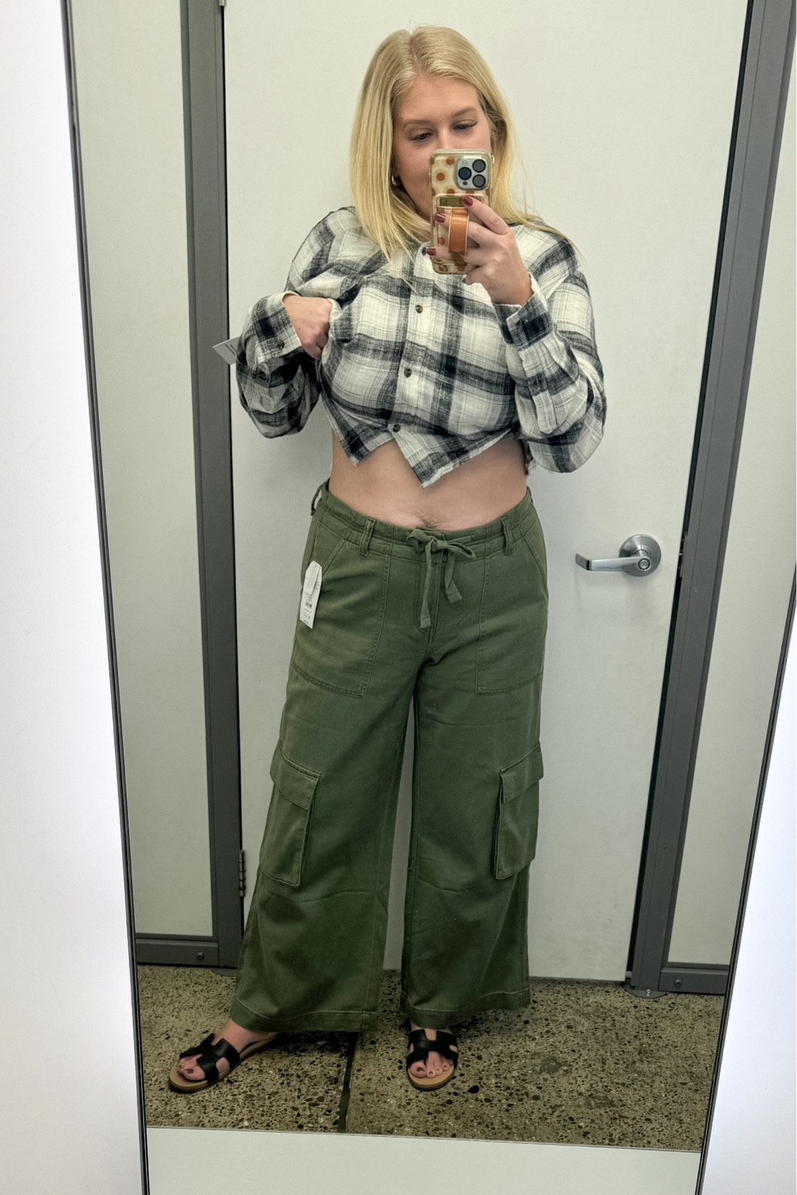 New cargo pants in the prettiest olive green color. The fabric of these fall pants is so soft and comfortable, not restricting at all! These will make for the cutest midsize fall outfits! 

#LTKTravel #LTKMidsize #LTKFindsUnder50