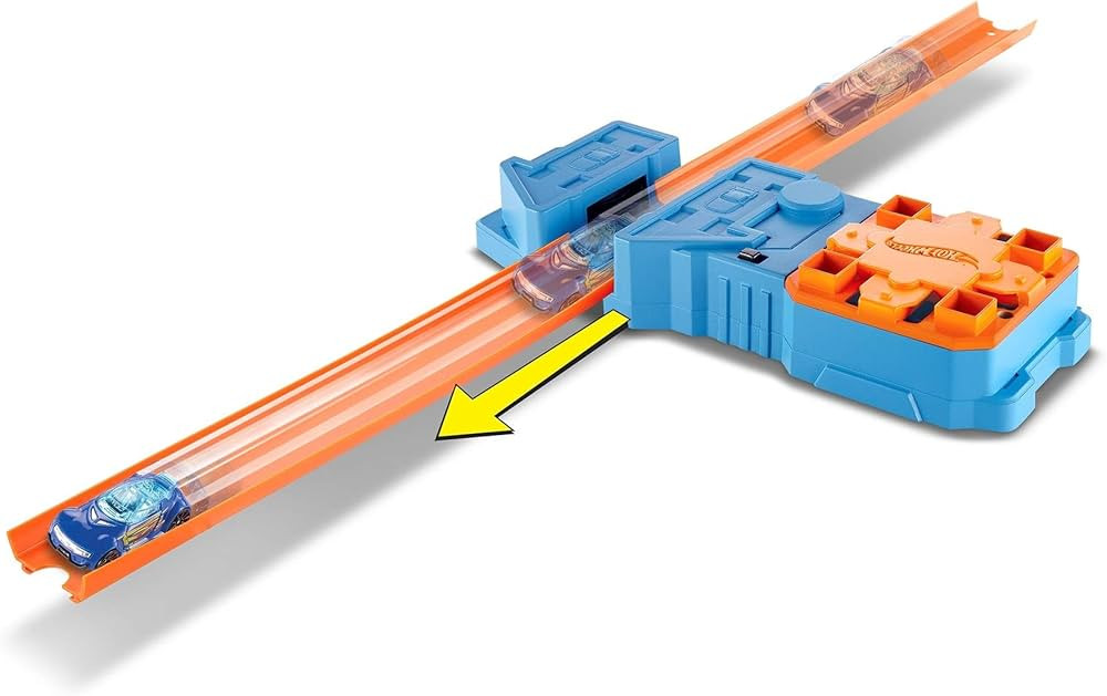 Hot Wheels Track Builder Booster Pack Playset, Multicolor (GBN81) | Amazon (US)