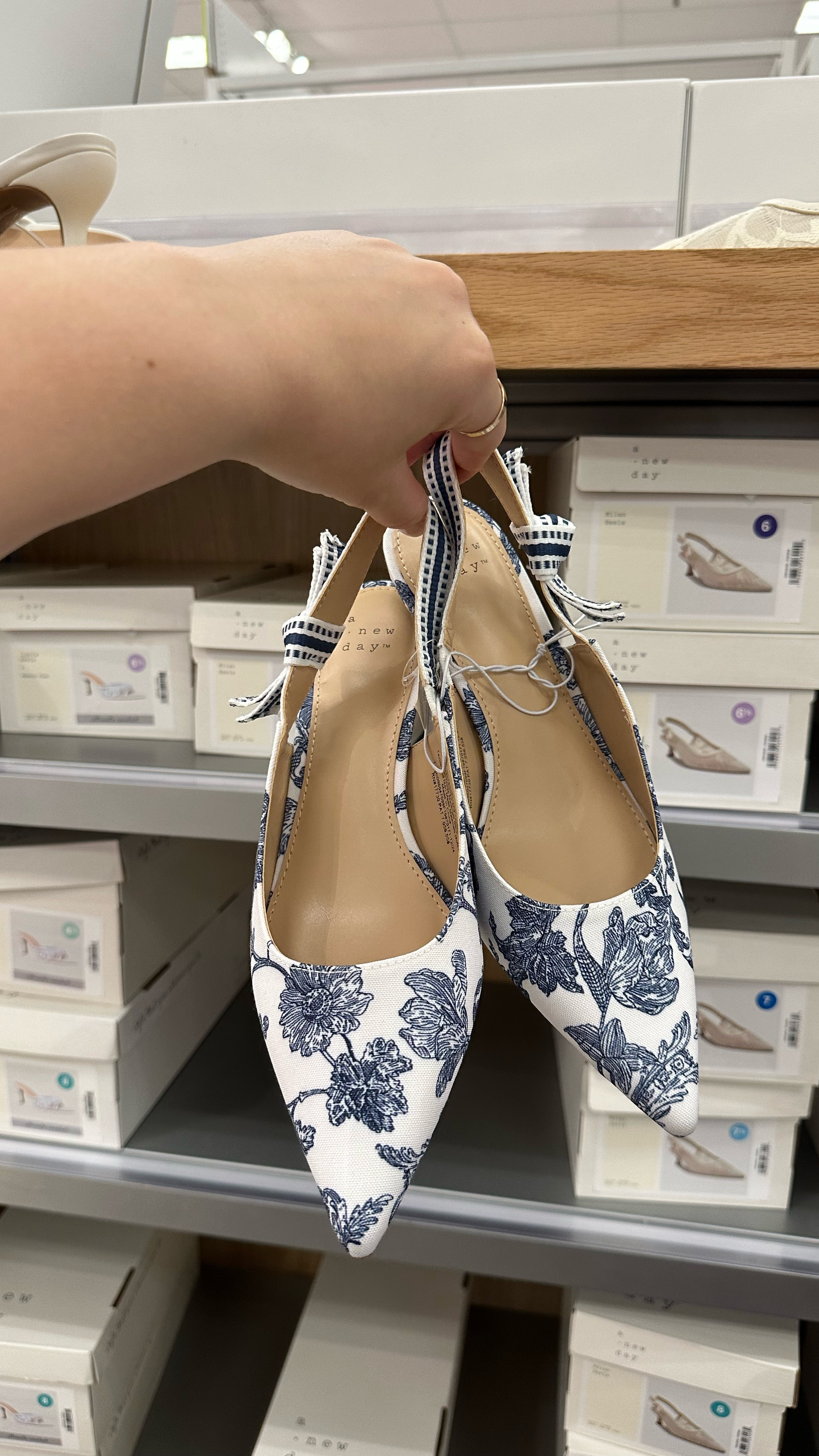 Target looks for less are absolutely GIVING this spring! From the jacquard tote to the floral kitten heels and European vibe handbags, they’ve definitely stepped up their game.

#LTKShoeCrush #LTKItBag #LTKFindsUnder50