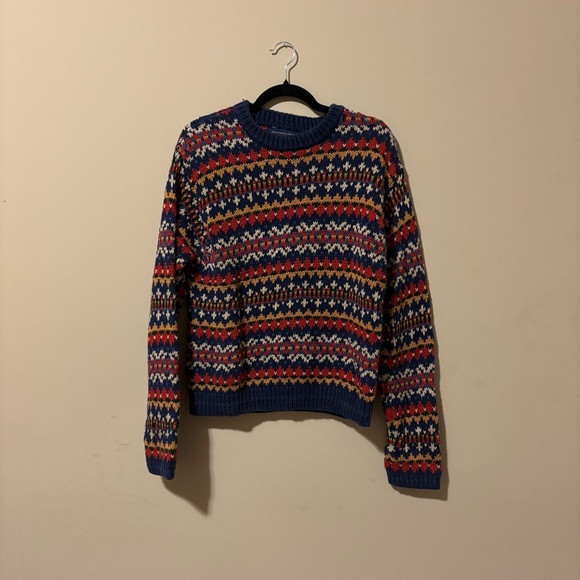 Abercrombie & Fitch Red and Blue Patterned Crewneck Sweater | Poshmark