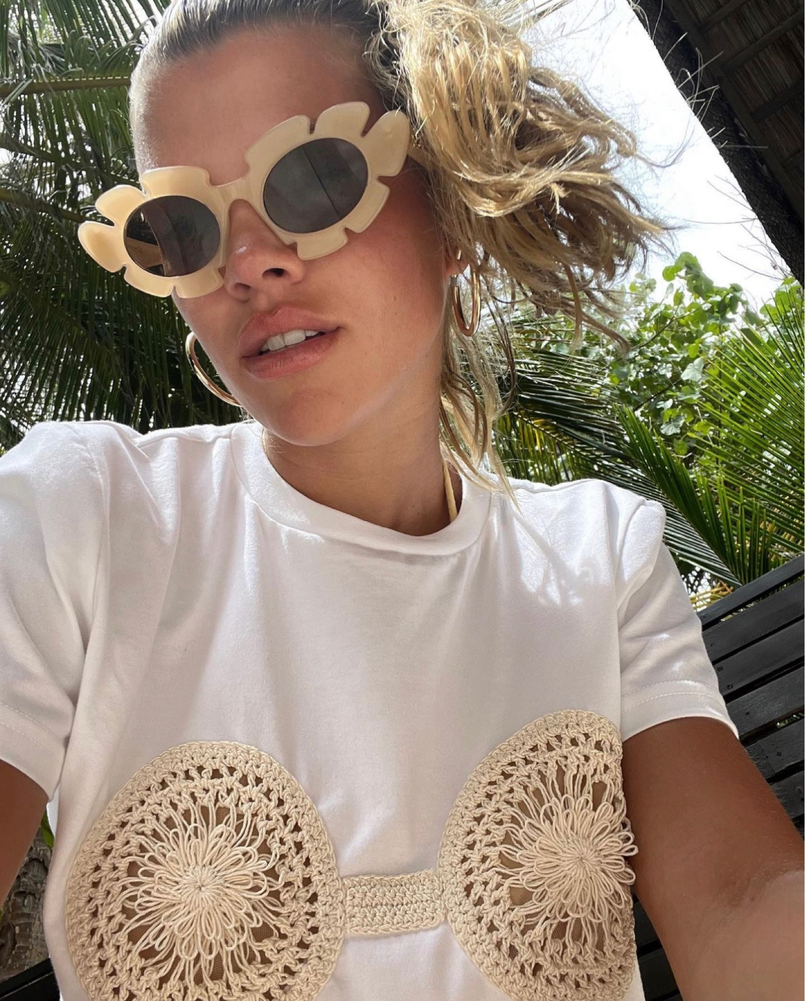 Trend alert LOEWE x Paula's Ibiza Flower Sunglasses #sofiarichie 

#LTKFind #LTKstyletip #LTKSeasonal