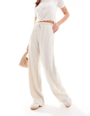 Stradivarius linen look pull on trouser in natural | ASOS (Global)