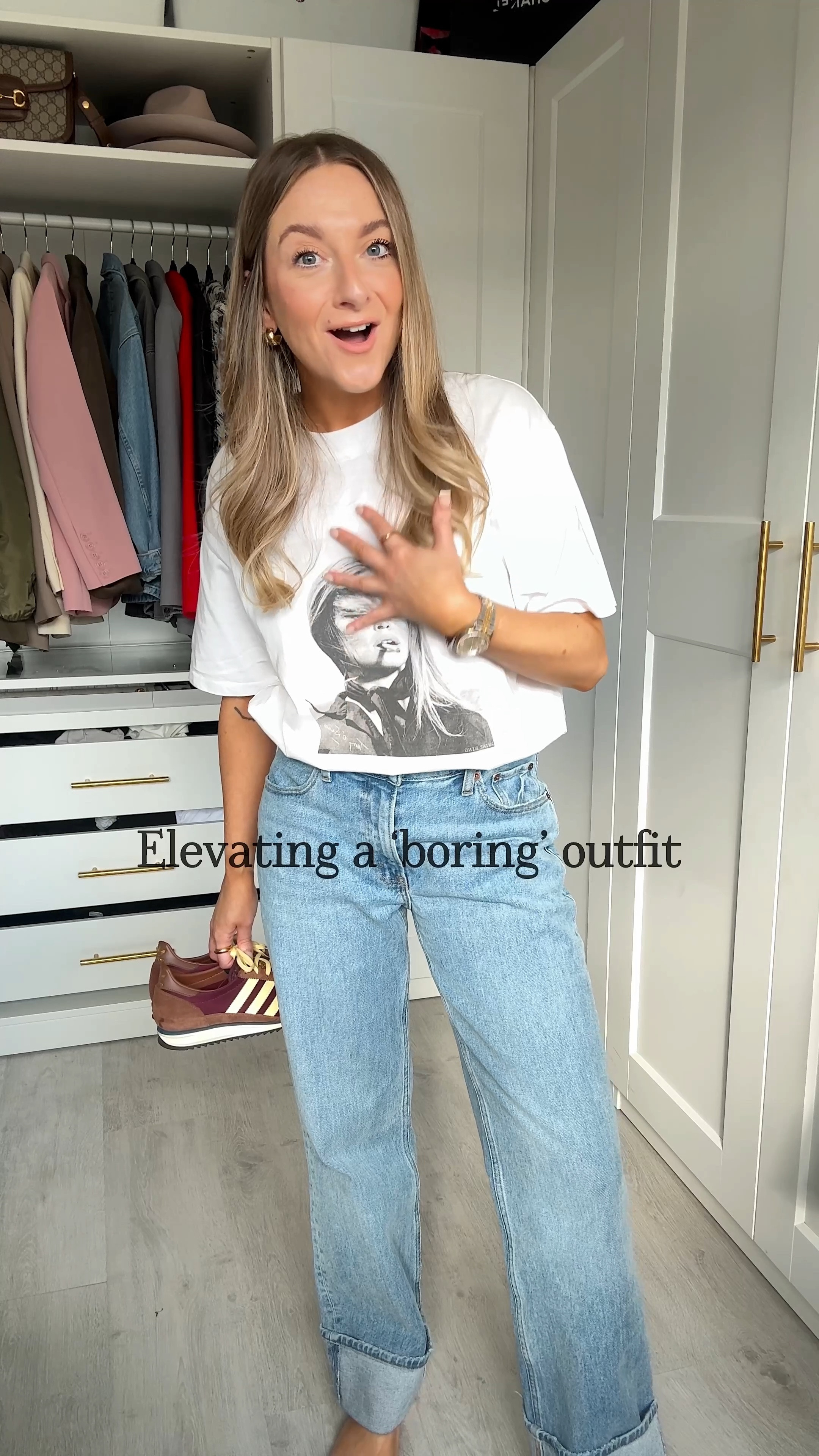 Adding colour to a basic outfit 🤎🧈

Jeans: 25 short
Trainers: true to size 
T-shirt: XS

#LTKfindsunder100 #LTKSeasonal #LTKstyletip