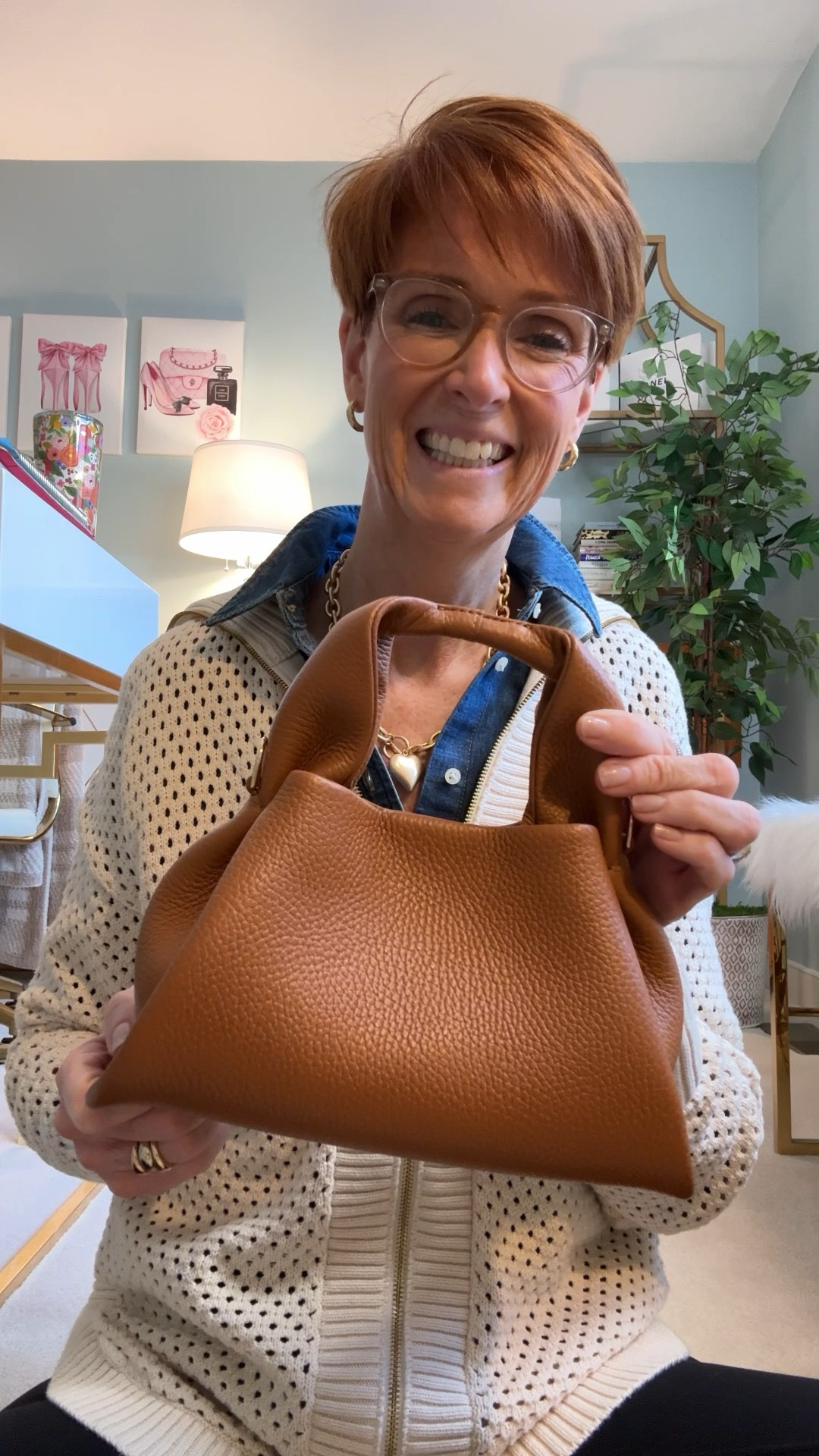 🔥 STOP SCROLLING! This luxury look-for-less handbag is an absolute must-have! 

Luxury style, affordable price—yes, please! 🤩
 This bag looks designer—but at a fraction of the price! 👏 If you love timeless, classic style with elevated details, this small chestnut brown pebbled leather handbag with a top handle is the perfect luxury dupe that will elevate any outfit!

💡 This is the sixth handbag in my affordable handbag series! 
If you’ve been loving these, be sure to SAVE this post so you don’t miss what’s next!

🔗 Click the LTK link in my bio to SHOP this chic handbag before it’s gone!

📢 I need YOUR help! Tell me in the comments: What’s your go-to handbag style? 👜 Top handle & polished 🛍️ Tote bag & practical 💼 Crossbody & hands-free

👇 Drop your emoji below & let’s chat style!

✨ Tag a friend who loves a good luxury look for less!
 
#LuxuryForLess 
#AffordableHandbags 
#TimelessStyle 
#ClassicFashion 
#ChicOnABudget
#ClassicStyleForWomen 
#TimelessFashion




#LTKOver40 #LTKItBag #LTKWatchNow