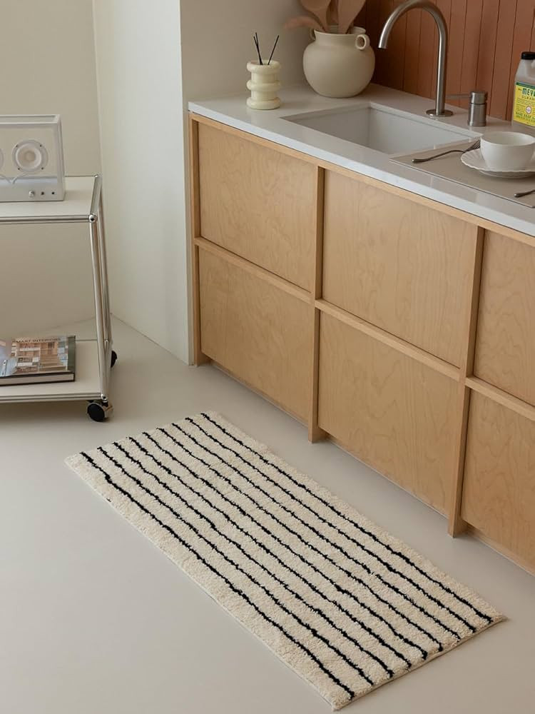 WENSHUO Classic Black&White Stripe Area Rug,Microfiber Absorbent Non-Slip Throw Rug,TPR Non-Slip ... | Amazon (US)