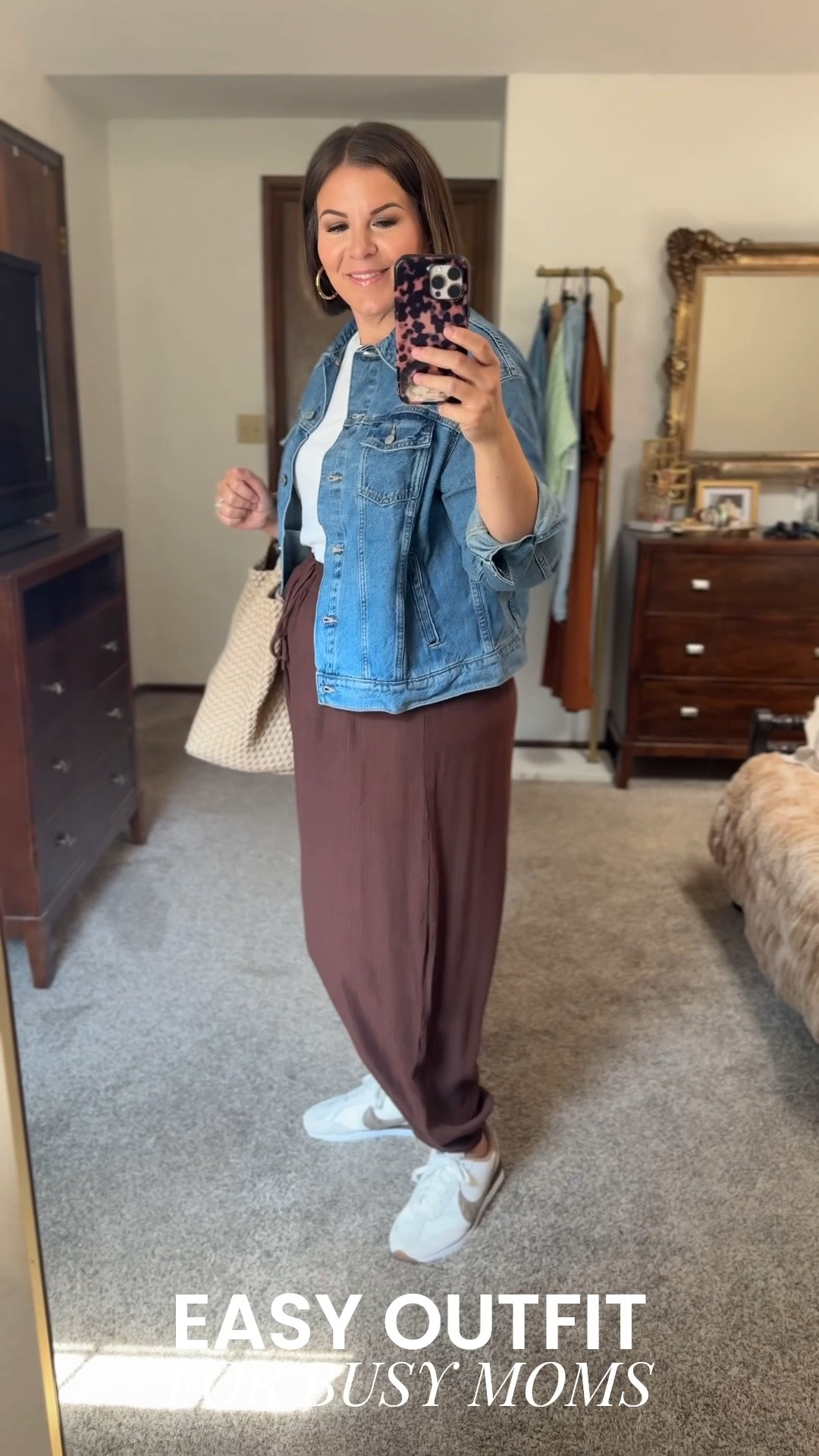 Sharing an easy look for my fellow midsize, curvy moms! This one is a solid fall outfit you can wear for everything from school drop off to errands to games and practices!

#LTKootd #LTKMidsize #LTKOver40