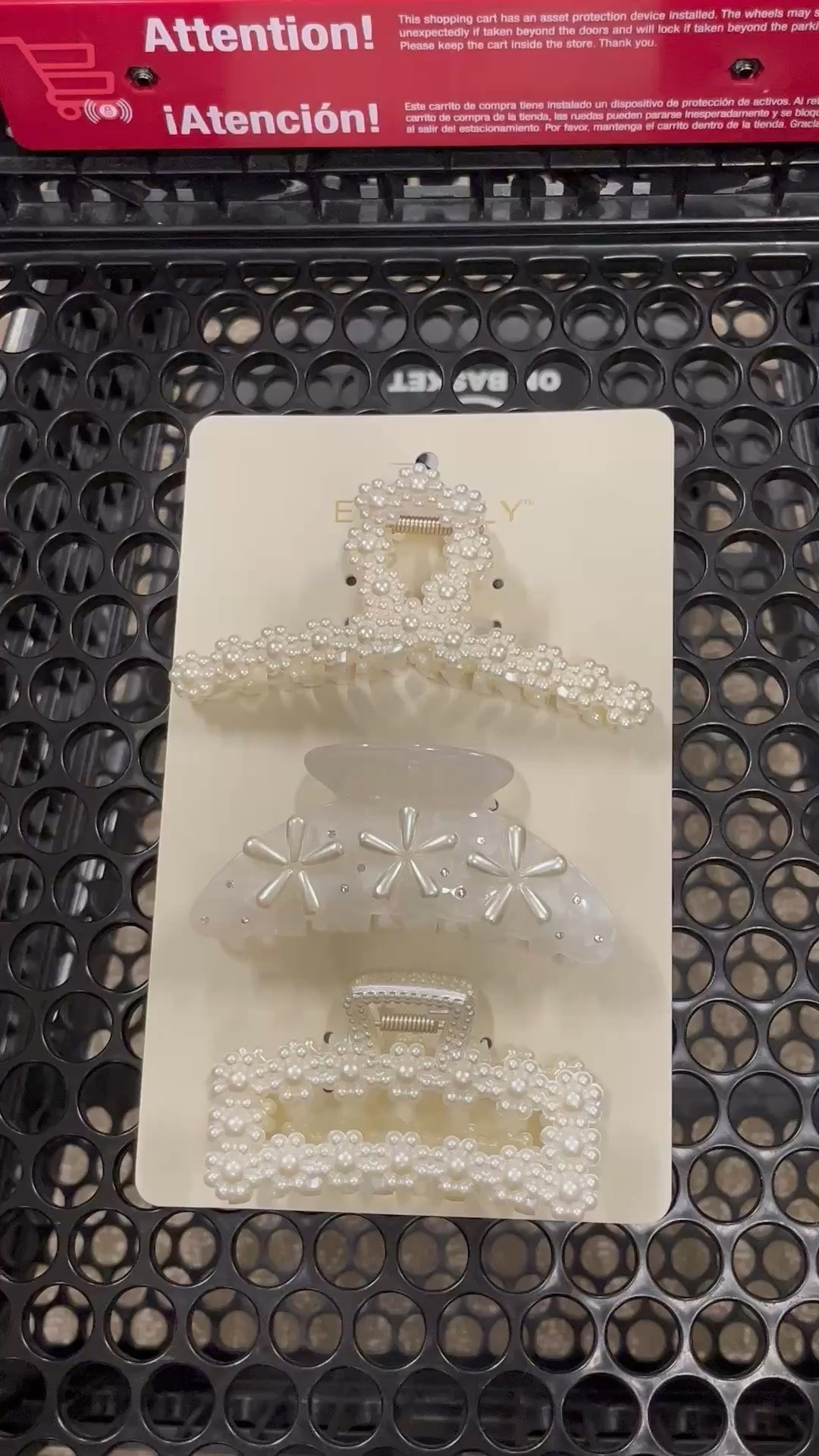 These hairs claws for the bride to be are so pretty in person and on sale at Kohl’s today!

Bridal accessories, wedding accessory, bride gift, engagement gift idea. 

#LTKWedding #LTKSaleAlert #LTKSeasonal