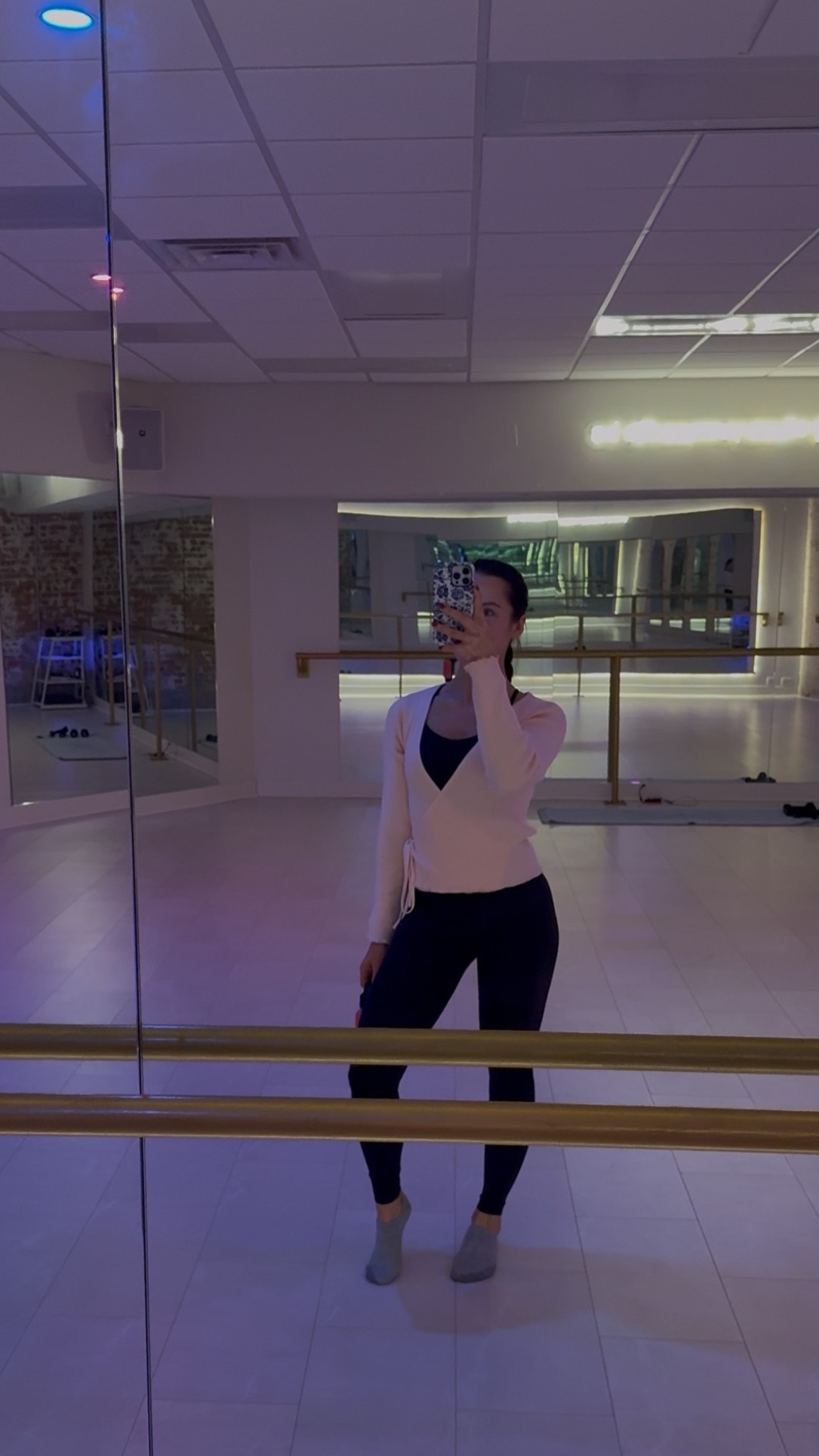 Barre class! 

#LTKselfcare #LTKFindsUnder100 #LTKActive