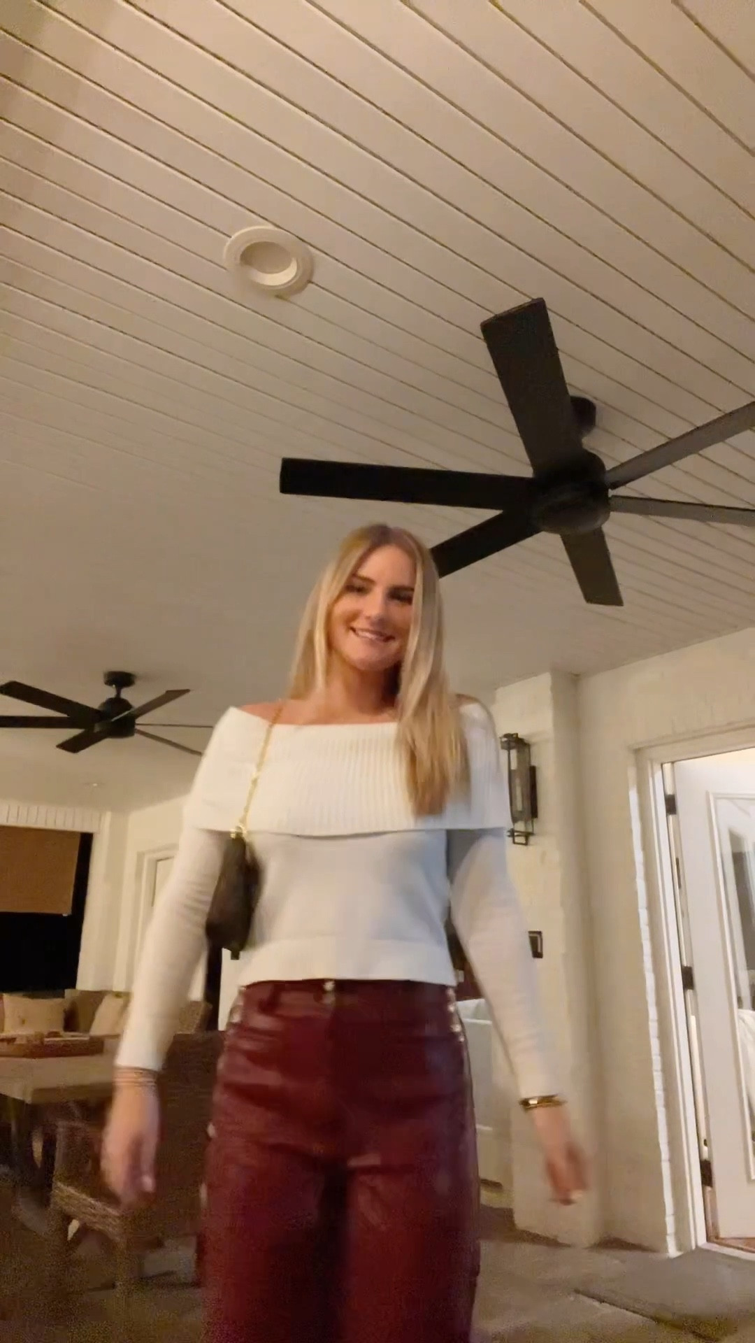 Christmas Eve Fit Check!

#LTKootd #LTKFindsUnder100 #LTKHoliday