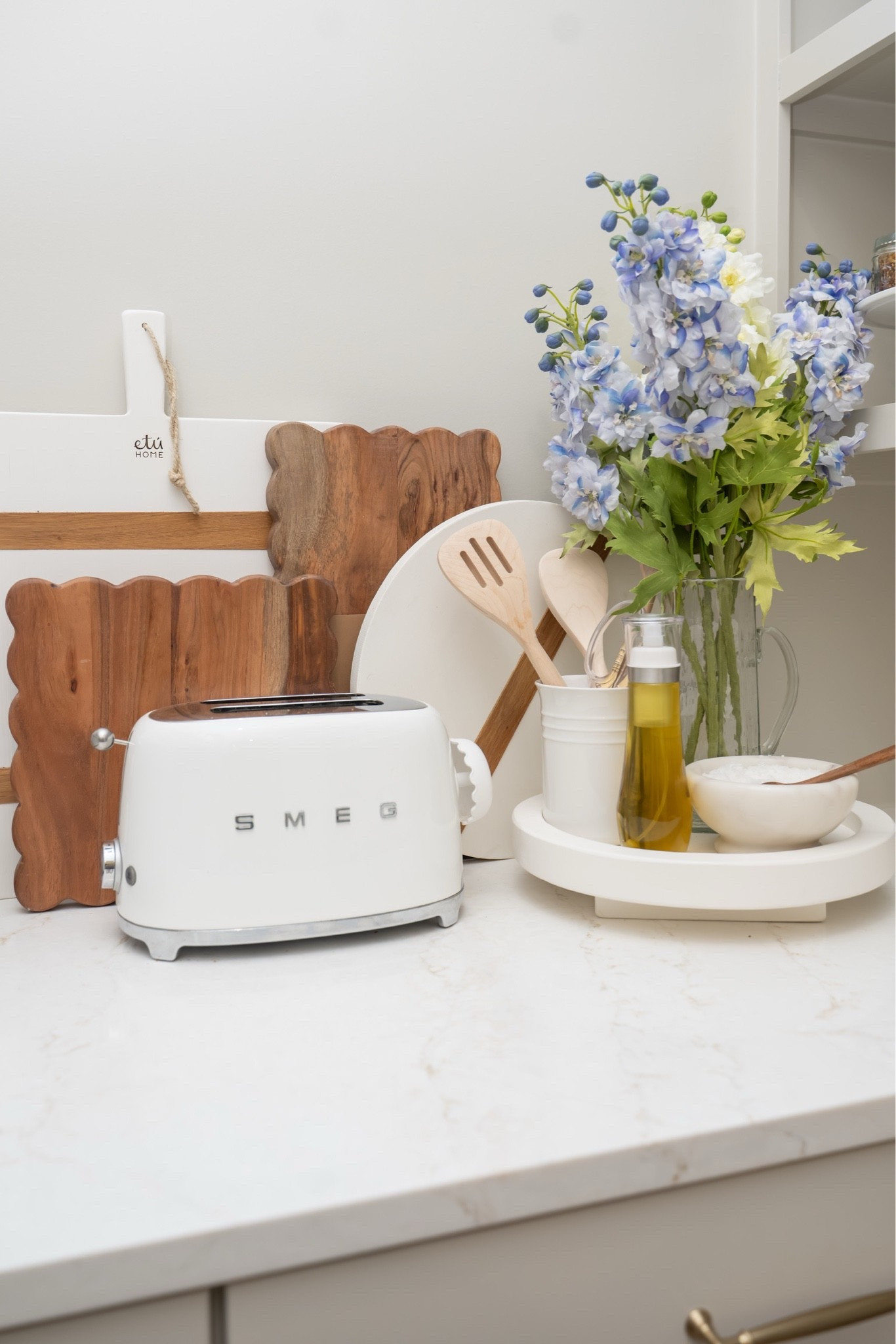 etú home is a favorite for Christina, both in home and as thoughtful gifts. Shop products from Christina’s pantry and more in their sitewide sale! Use code MEMORIAL20 for 20% off.

#LTKHome #LTKSaleAlert