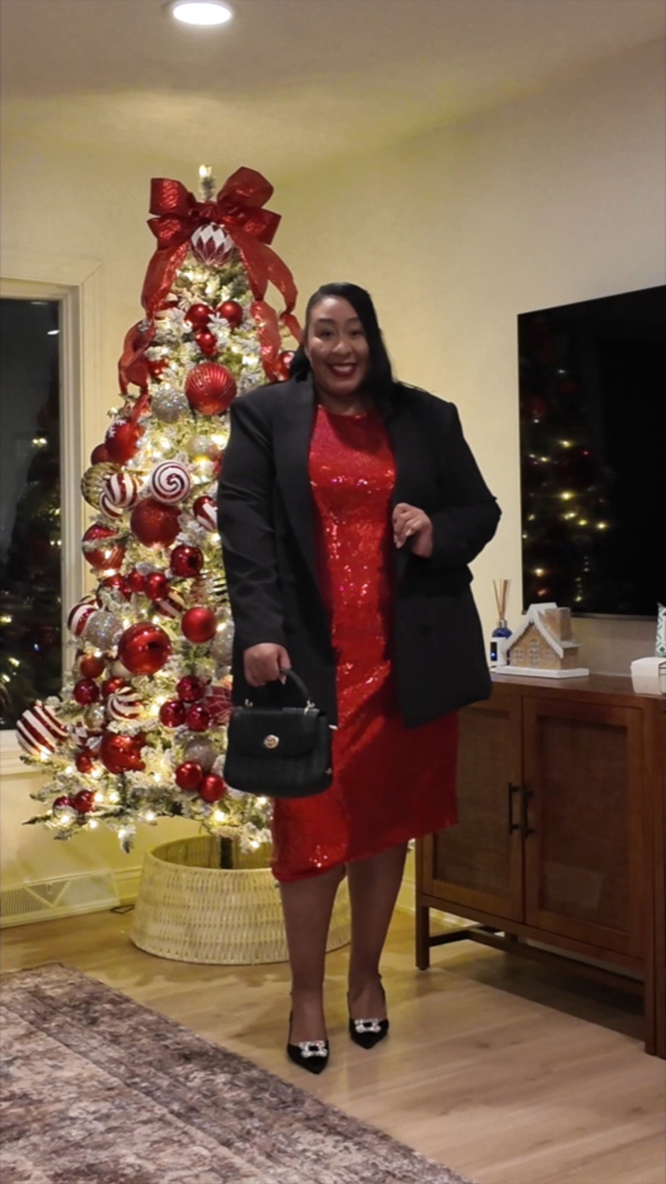 Plus-size sequin dresses for the win this holiday season. We love an affordable outfit! 

#walmartfashion #walmart #targetstyle

#LTKHoliday #LTKStyleTip #LTKPlusSize