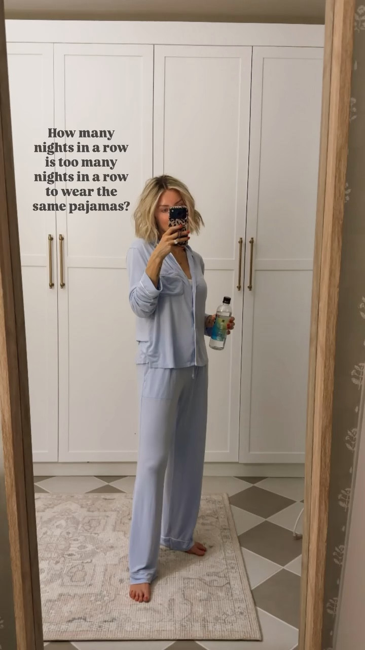 Can’t stop wearing these pajamas 😍 the material is so soft & they’re under $40!

Loverly Grey, Target find, women’s pajamas, pajama set 

#LTKgrwm