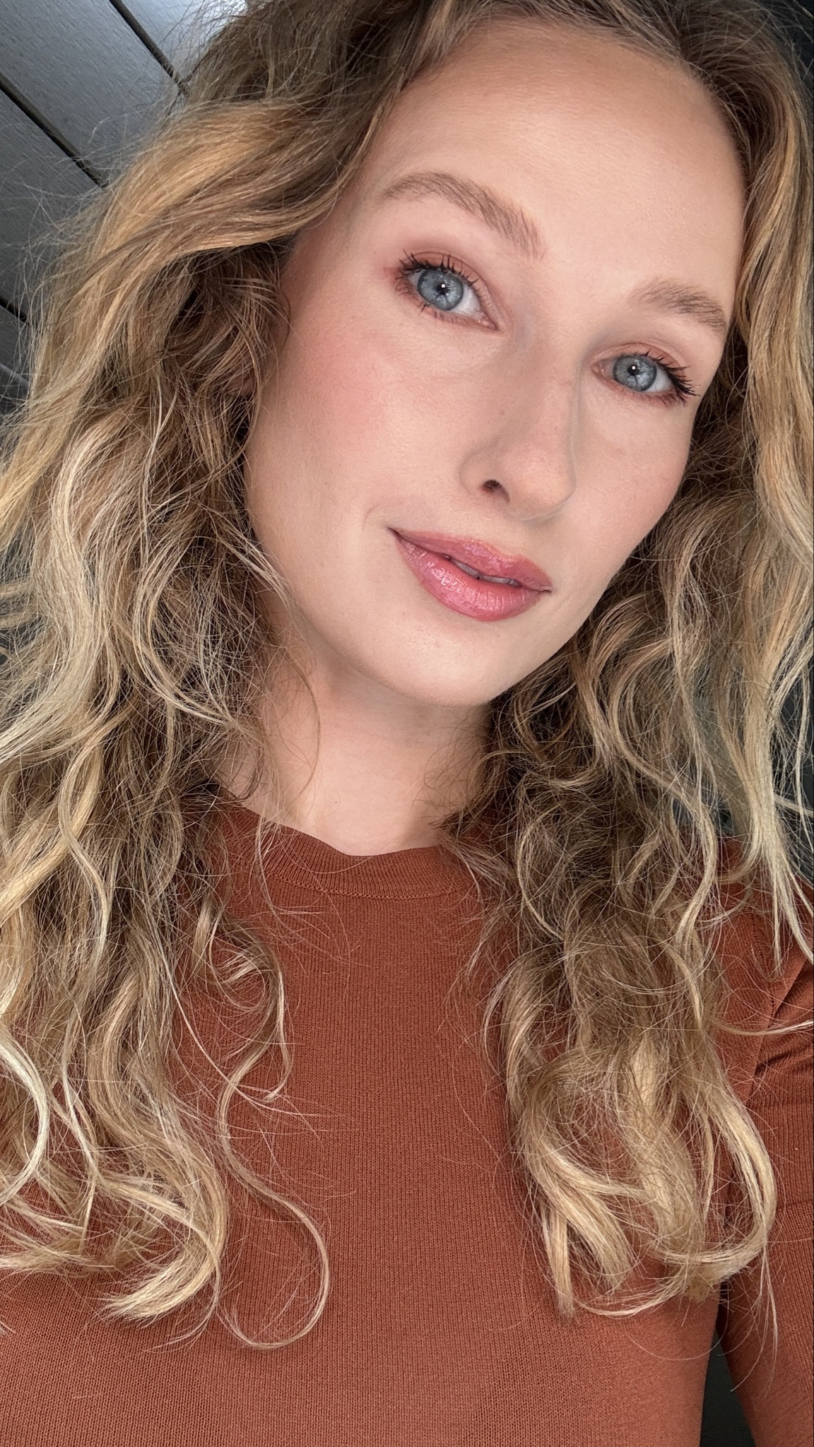 Stunning rust colors to make blue eyes pop! 

#LTKbeauty