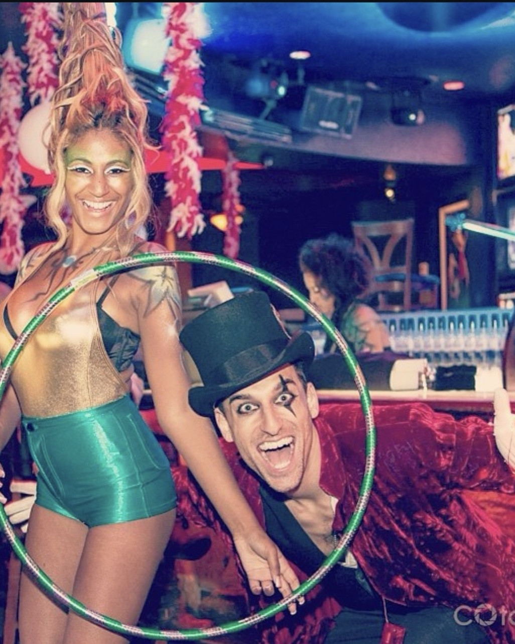 Halloween Costume: Cirque du Soleil 

#Halloween #Costume #CostumeMakeup #circus #cirquedusoleil #amazon

#LTKStyleTip #LTKHalloween #LTKParties