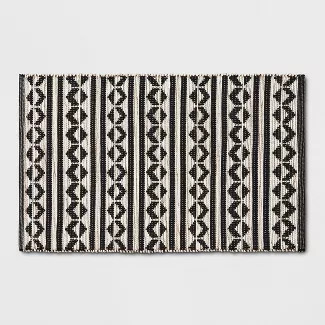 Black Geometric Woven Accent Rugs 2'6"X4'/30"X48" - Project 62™ | Target