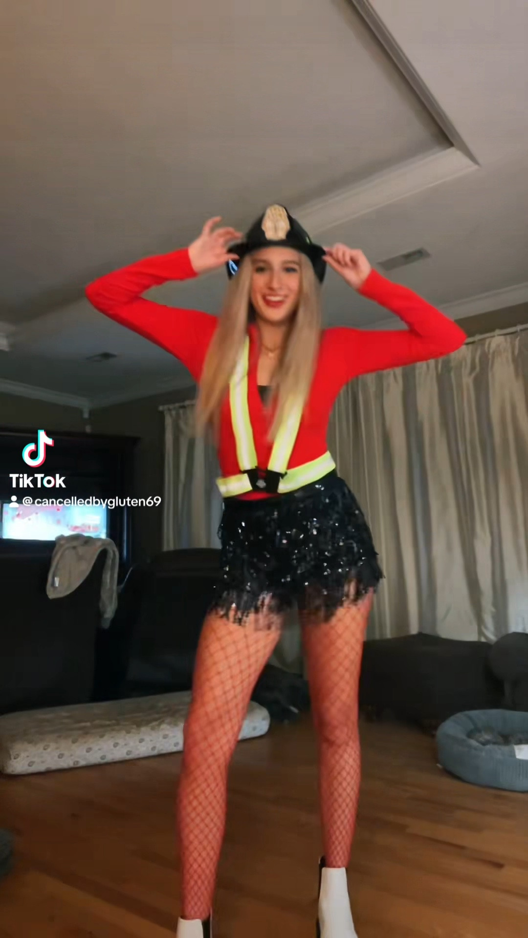 Firefighter Halloween costumeee

#LTKSeasonal #LTKHalloween #LTKStyleTip