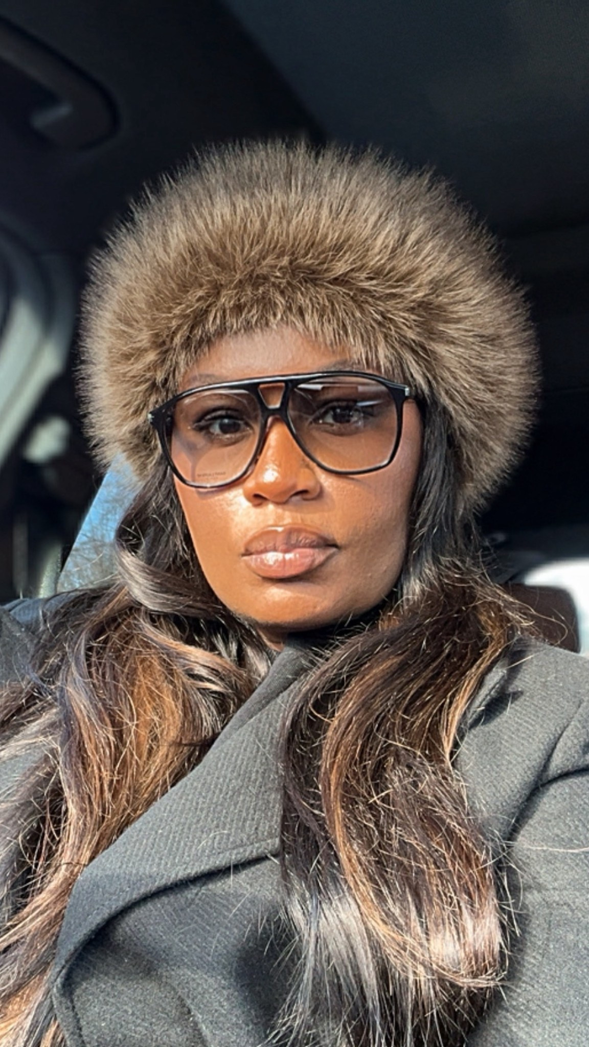 @zara faux fur for the win! Exact hat found in-store. Linked a few faves below ⬇️ 

#LTKdayinmylife #LTKHoliday #LTKootd