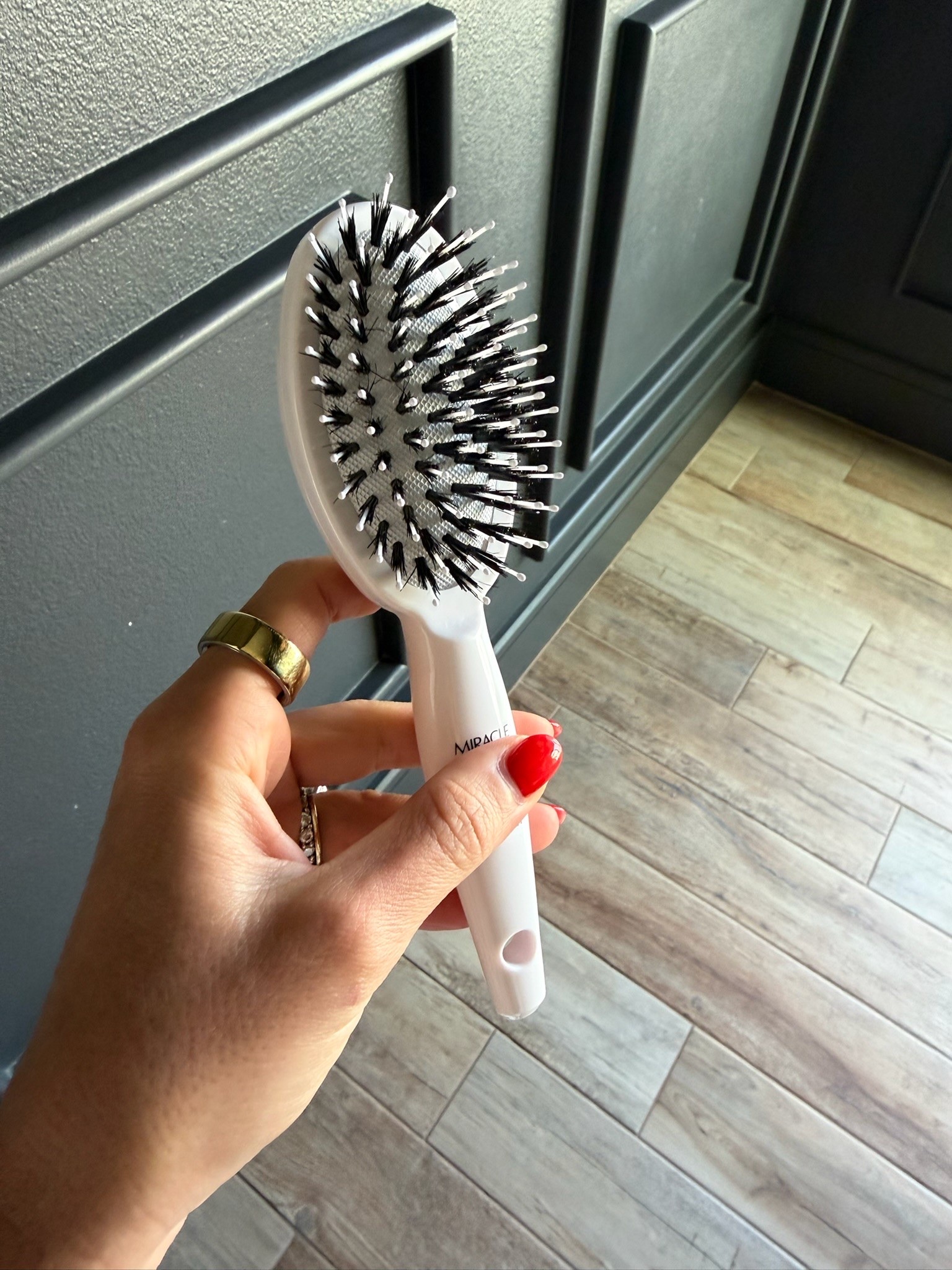 Hairbrush, miracle hair brush, hair must haves, haircare

#LTKgrwm #LTKselfcare #LTKBeauty