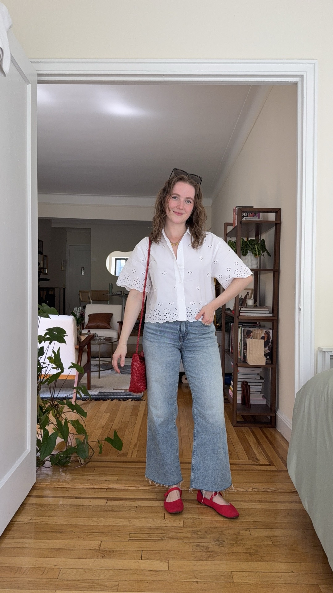 Absolutely love this under $30 eyelet top. Perfect to pair with jeans and shorts. Wearing xs. Jeans are 25 regular (I’m 5ft 2)

#LTKPetite #LTKSaleAlert