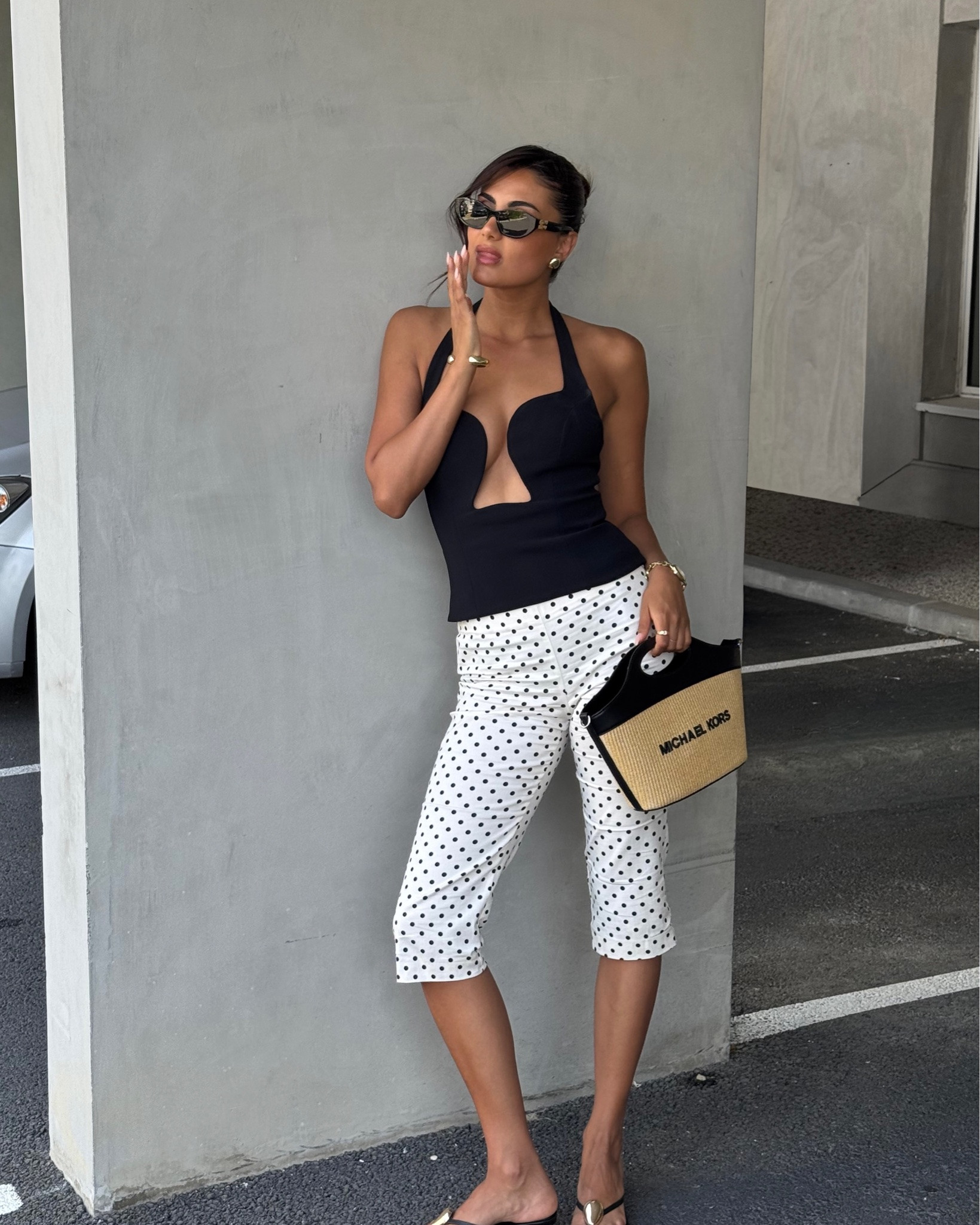 polka dots obsession 🖤

#polkadots #capri #outfit #zara #outfitdujour summer outfit fashion inspo