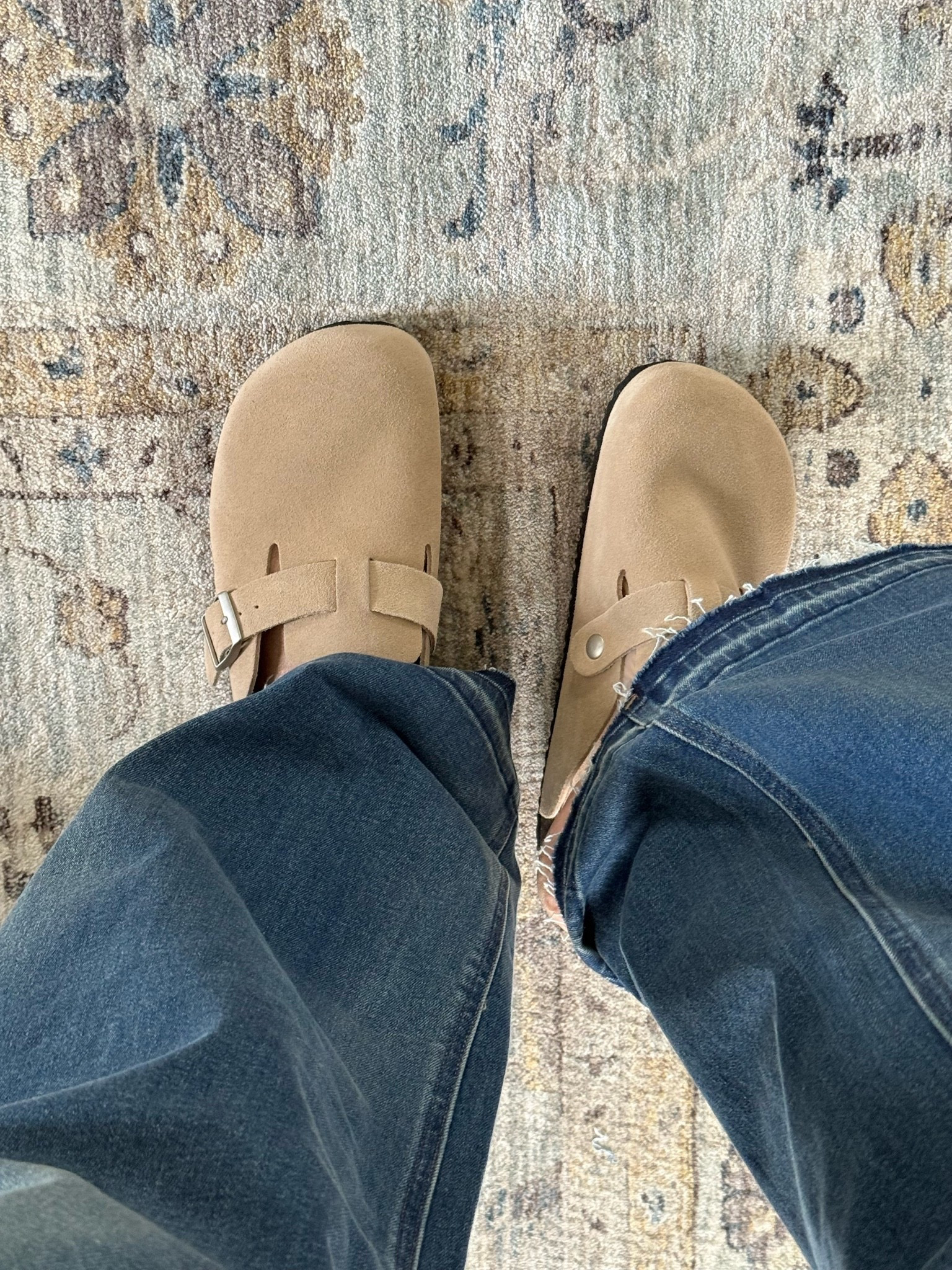 These suede clogs from @Quince Quince are so good!!  True to size, available in a bunch of colors and perfect for fall.

#LTKootd #LTKdayinmylife #LTKmomlife