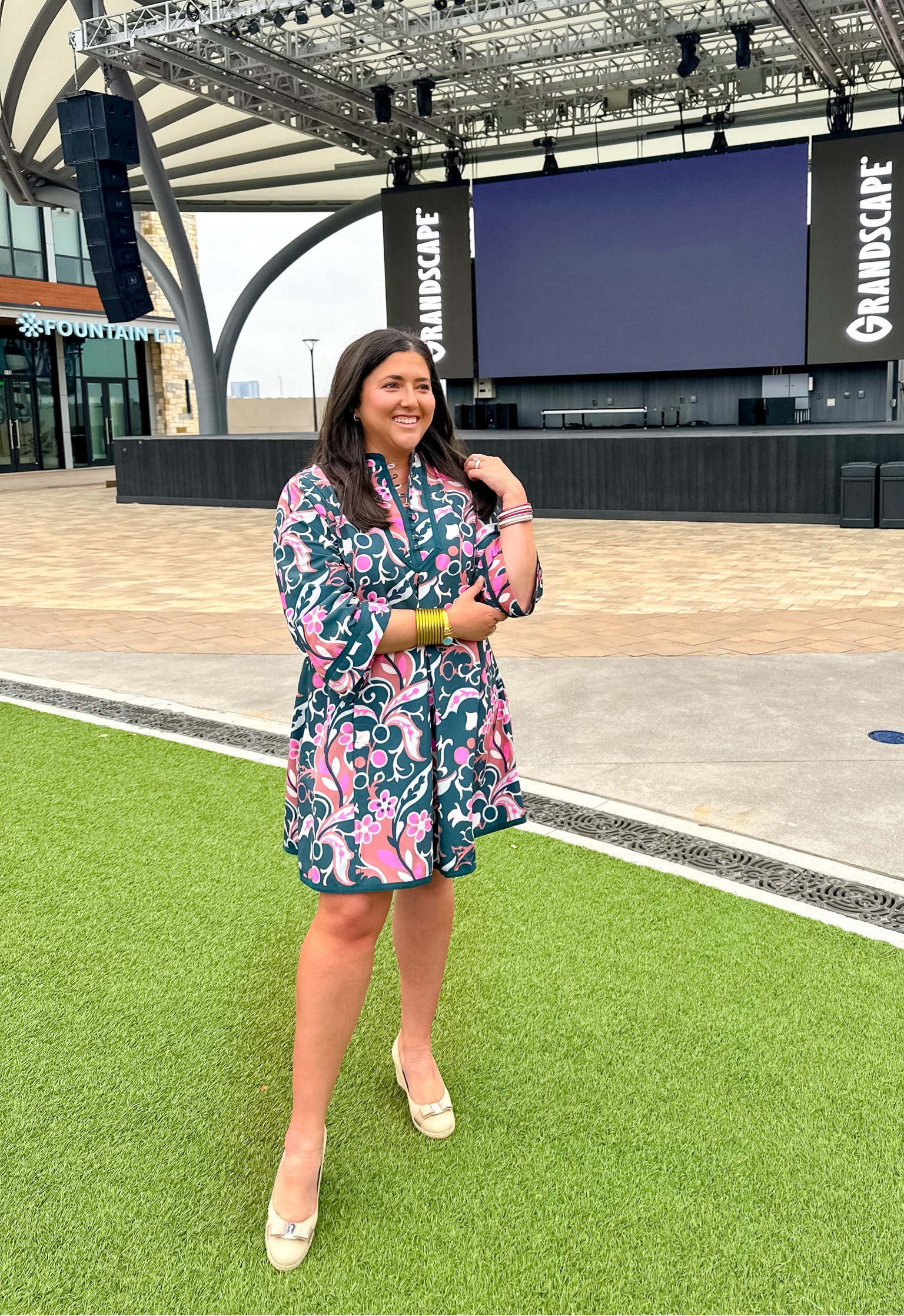 Perfect transitional dress for Spring that’s almost $100 off!! 🌸💚 heavier fabric for windy days with both bright and darker colors. 

Tuckernuck dress // sale dress // turquoise pink floral dress // gold BudhaGirl all weather bangles

#LTKFind #LTKsalealert #LTKSeasonal