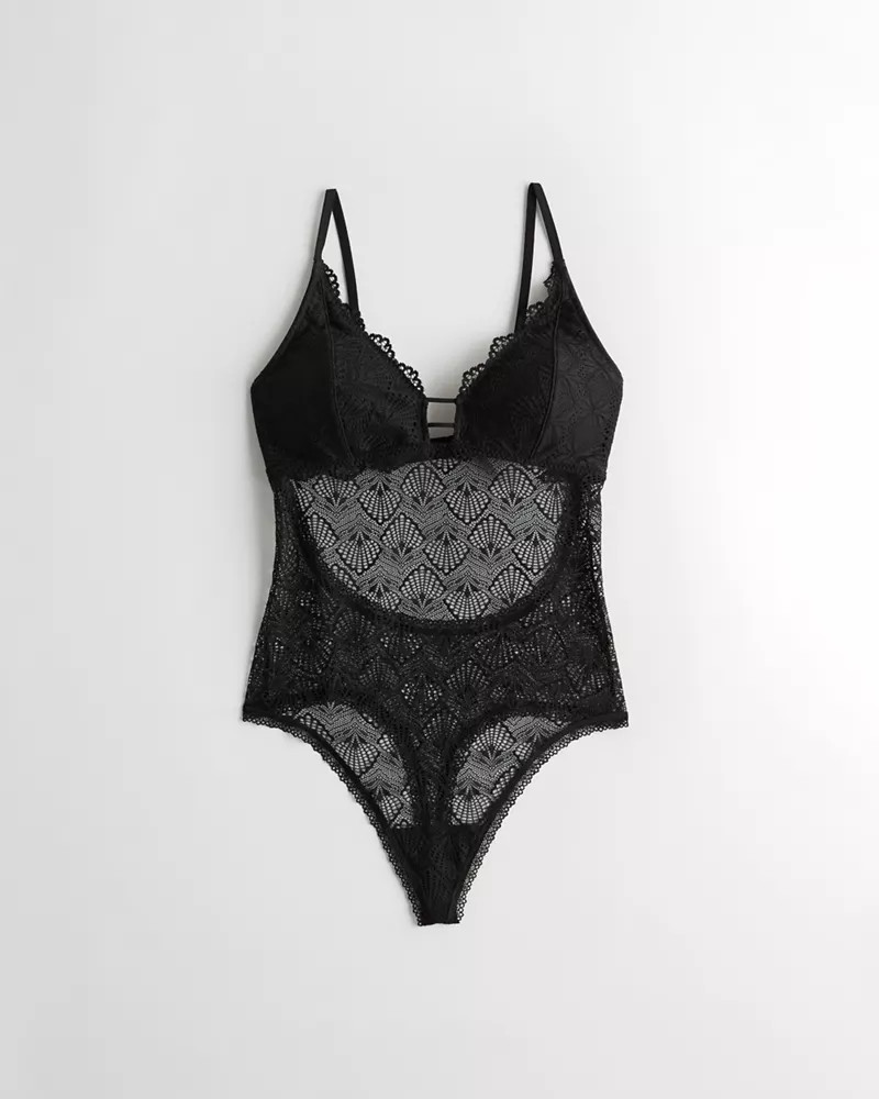 Lace Open-Back Thong Bodysuit With Removable Pads | Hollister US