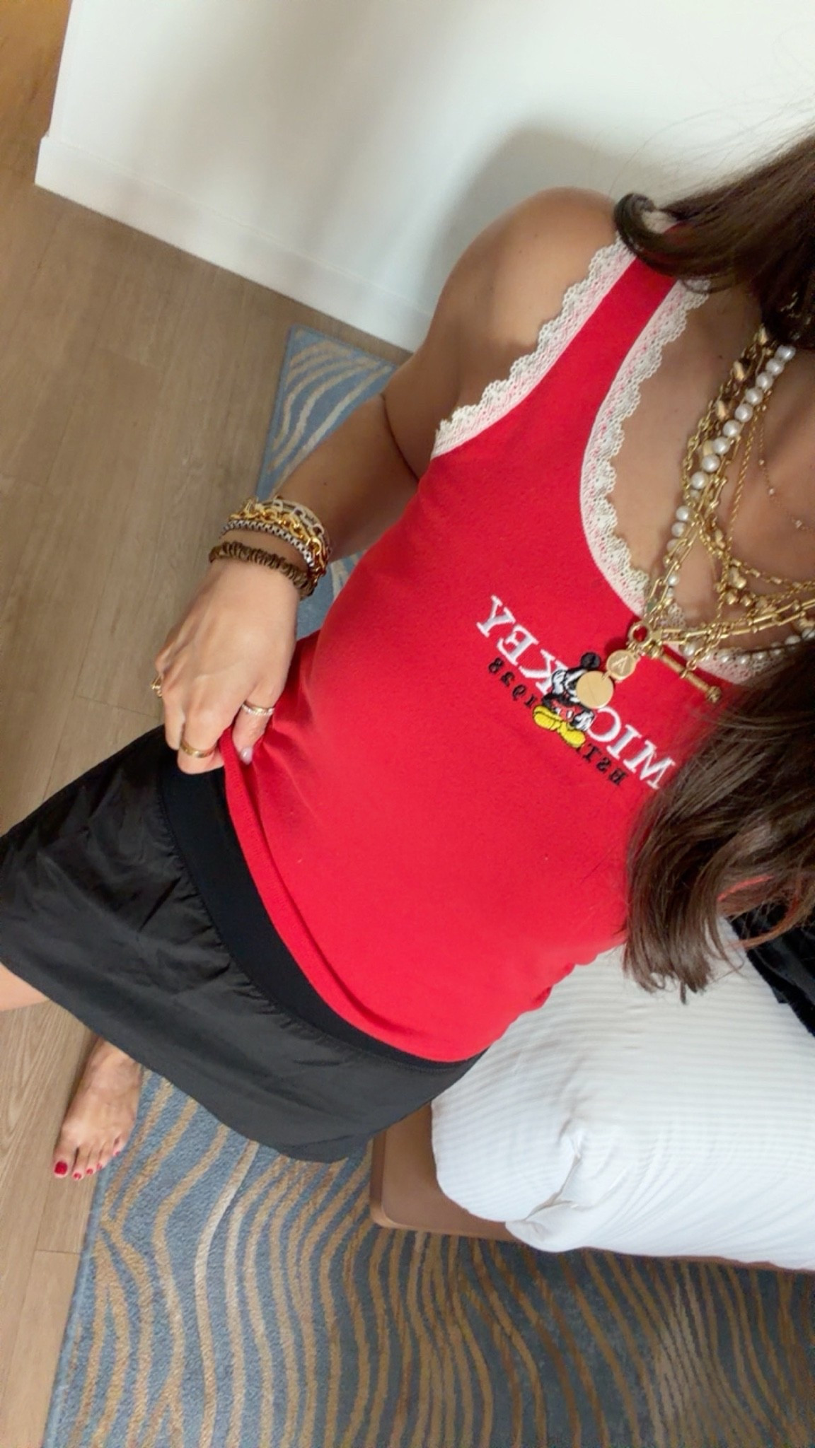 Travel to Disney outfit! Disney outfit. Travel outfit