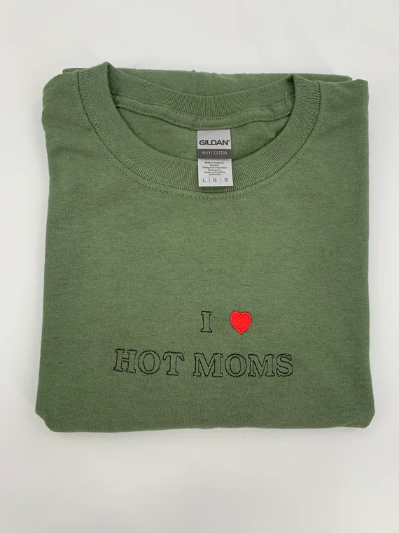 I Love Hot Moms Embroidered Tee | 3 Color Choices | Aesthetic Tee | 2000s T-Shirt | Y2K Tee | Edg... | Etsy (US)
