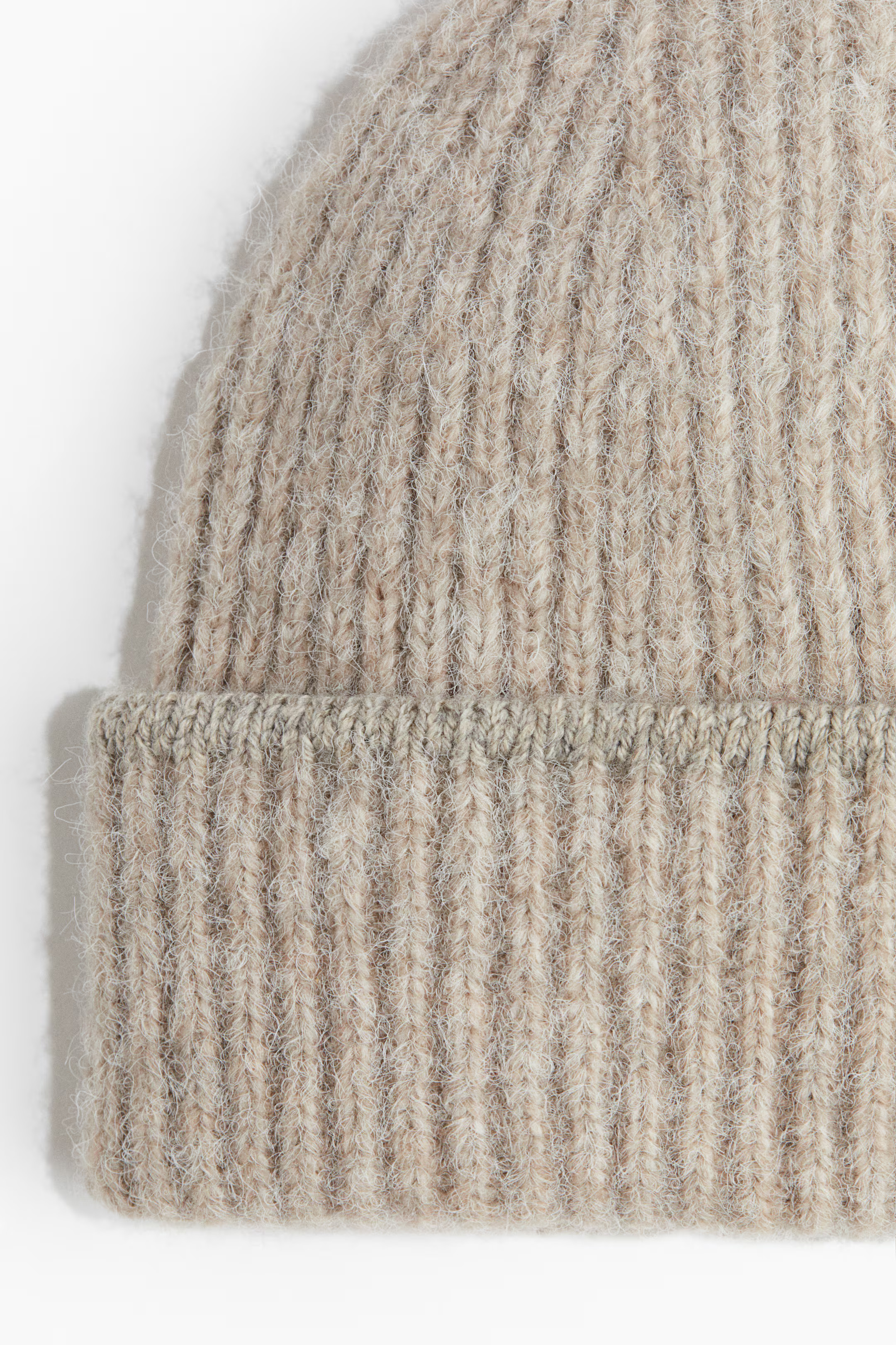Soft-brushed beanie | H&M (UK, MY, IN, SG, PH, TW, HK)
