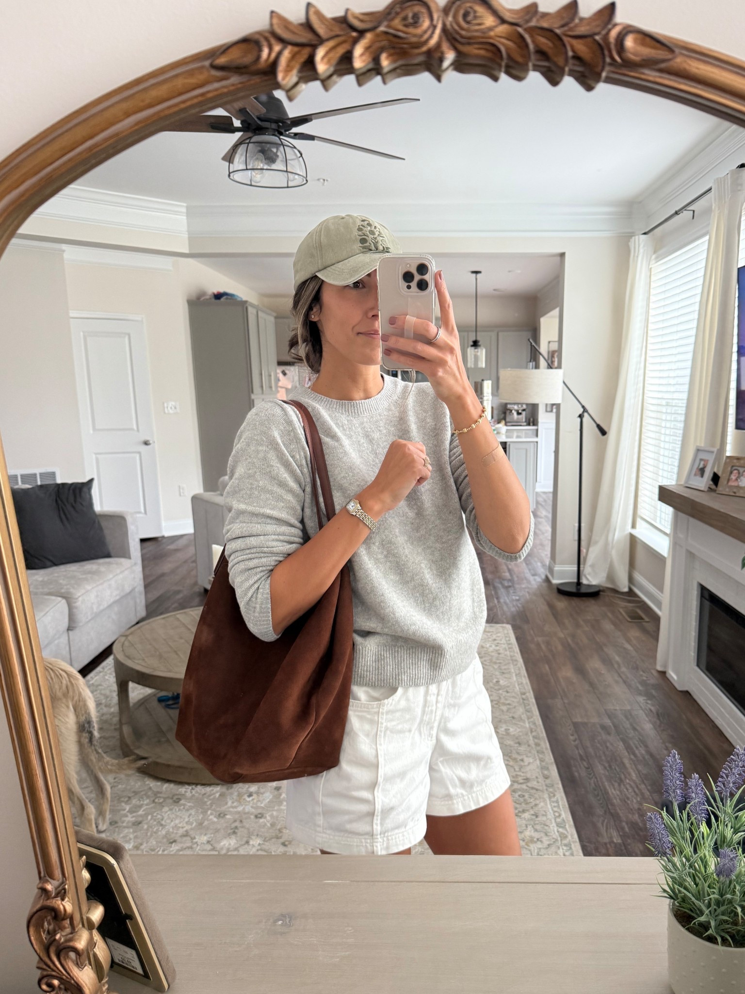Obsessed with this suede tote for fall! 😍

#LTKFallSale #LTKSeasonal #LTKStyleTip