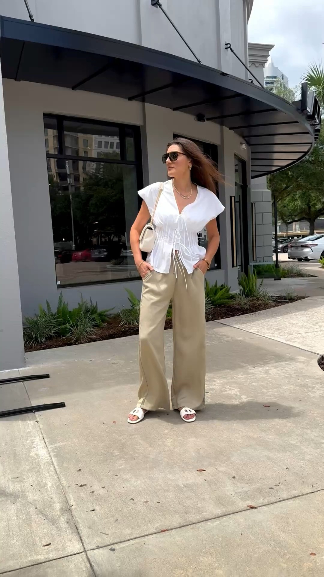 I’m styling the High Waisted Drawstring Wide Leg Pants from @halara_official and they’ve quickly become a staple in my wardrobe. Lightweight, breathable, and so easy to dress up or down—whether I’m running errands, grabbing coffee, or heading out for dinner.

✨ Features I love:
✔️ High-waisted fit
✔️ Adjustable drawstring waist
✔️ Functional pockets
✔️ Wide-leg silhouette
✔️ Soft linen-feel fabric that’s perfect for warm weather

Use my code jdaout0 for 20% OFF full-price items.

💸 Super Code: jdaout26
• Spend $120 → 10% OFF
• Spend $150 → 12% OFF
Stackable with sitewide deals!

#LTKmomlife #LTKootd #LTKdayinmylife