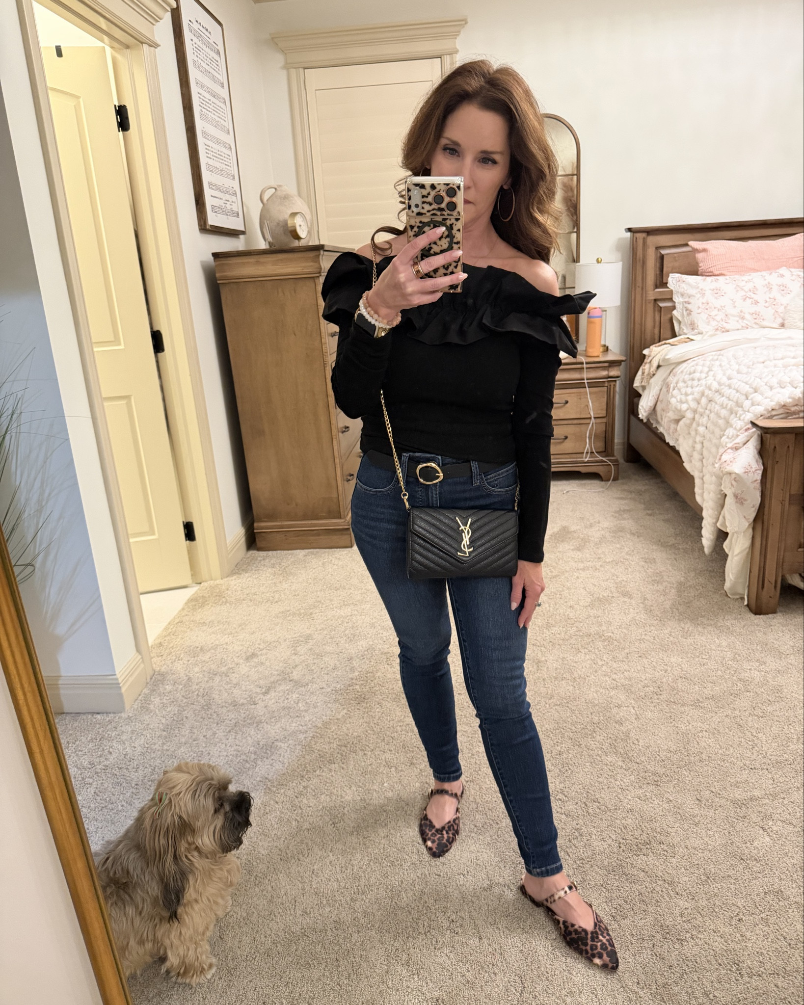 It’s a girls night out!! Dinner with friends 🤍

#LTKootd #LTKOver40 #LTKFindsUnder50