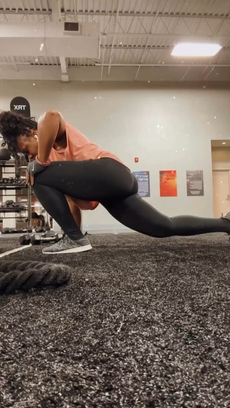 The Best Dynamic Stretches | DAILY STRETCHING Routine to Prep for Any Workout |  Cool down routine post workout | lunch break STRETCHING Routine routine🧘🏽‍♀️🤸🏽‍♀️

#LTKFindsUnder50 #LTKStyleTip #LTKActive