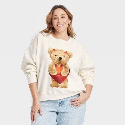 Women's Teddy Bear Heart Graphic Sweatshirt - Off-White | Target
