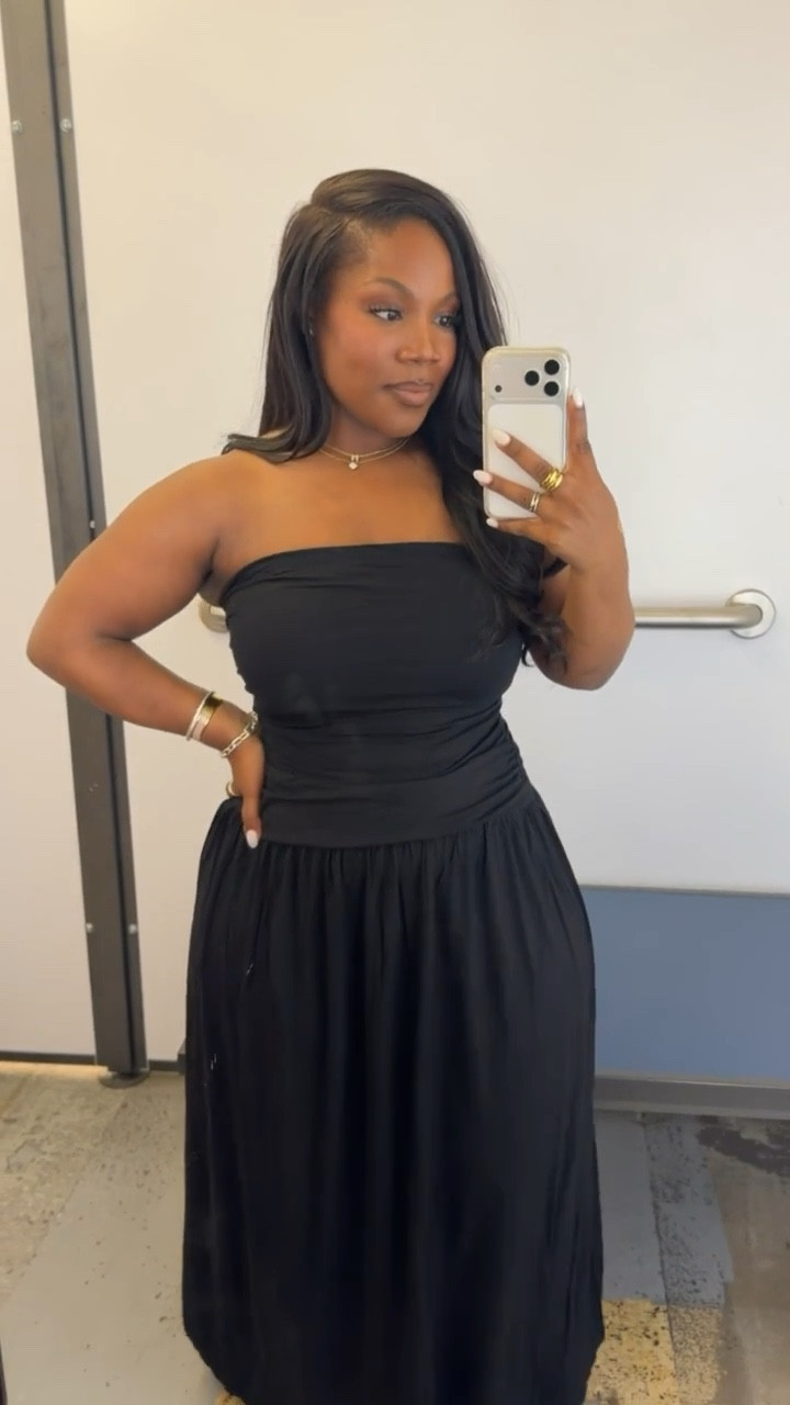 The animal print dress from Old Navy also comes in black! 🖤

Dress is 40% off at Old Navy ✨

Wearing size Large 

#LTKSaleAlert #LTKPetite #LTKMidsize