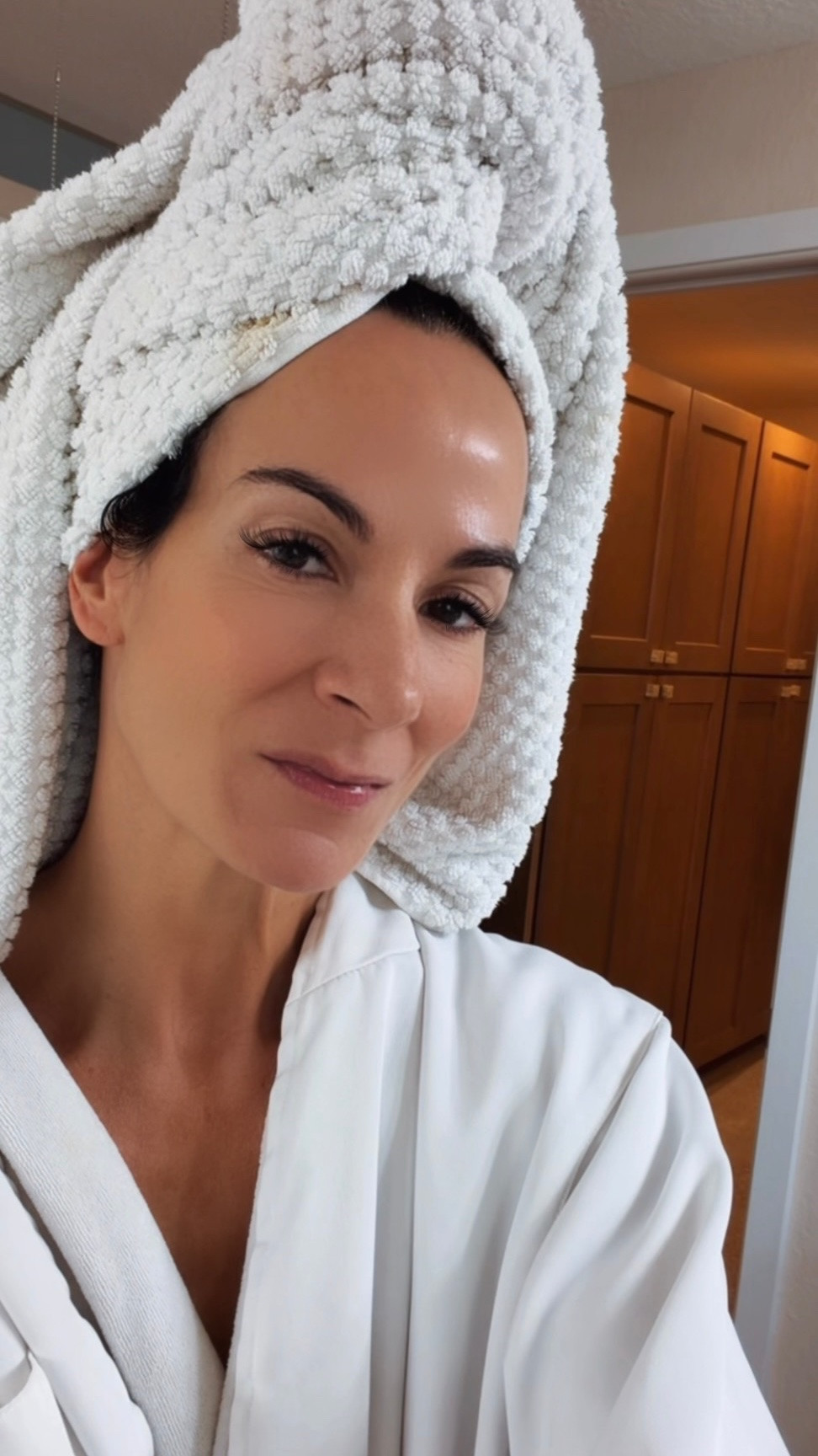 Nothing fancy… just me and the face wash that makes my skin feel squeaky clean every single time. 💚

I’ve been using the Clear Start Foaming Wash by Dermalogica because it’s a gel-based cleanser that lathers beautifully, helps clear away excess oil, purifies pores, and leaves both my face and body feeling fresh without that stripped, tight feeling.

The post-shower glow? We love her. ✨

#Dermalogica #ClearStart #SkincareRoutine #GlowUp #NicoleColeeStyle

#LTKdayinmylife #LTKmorningroutine #LTKgrwm